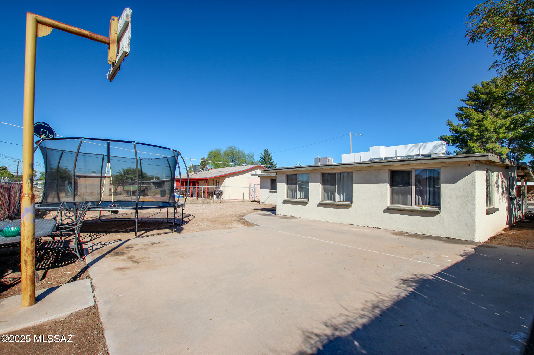 3644 E Helena Stravenue