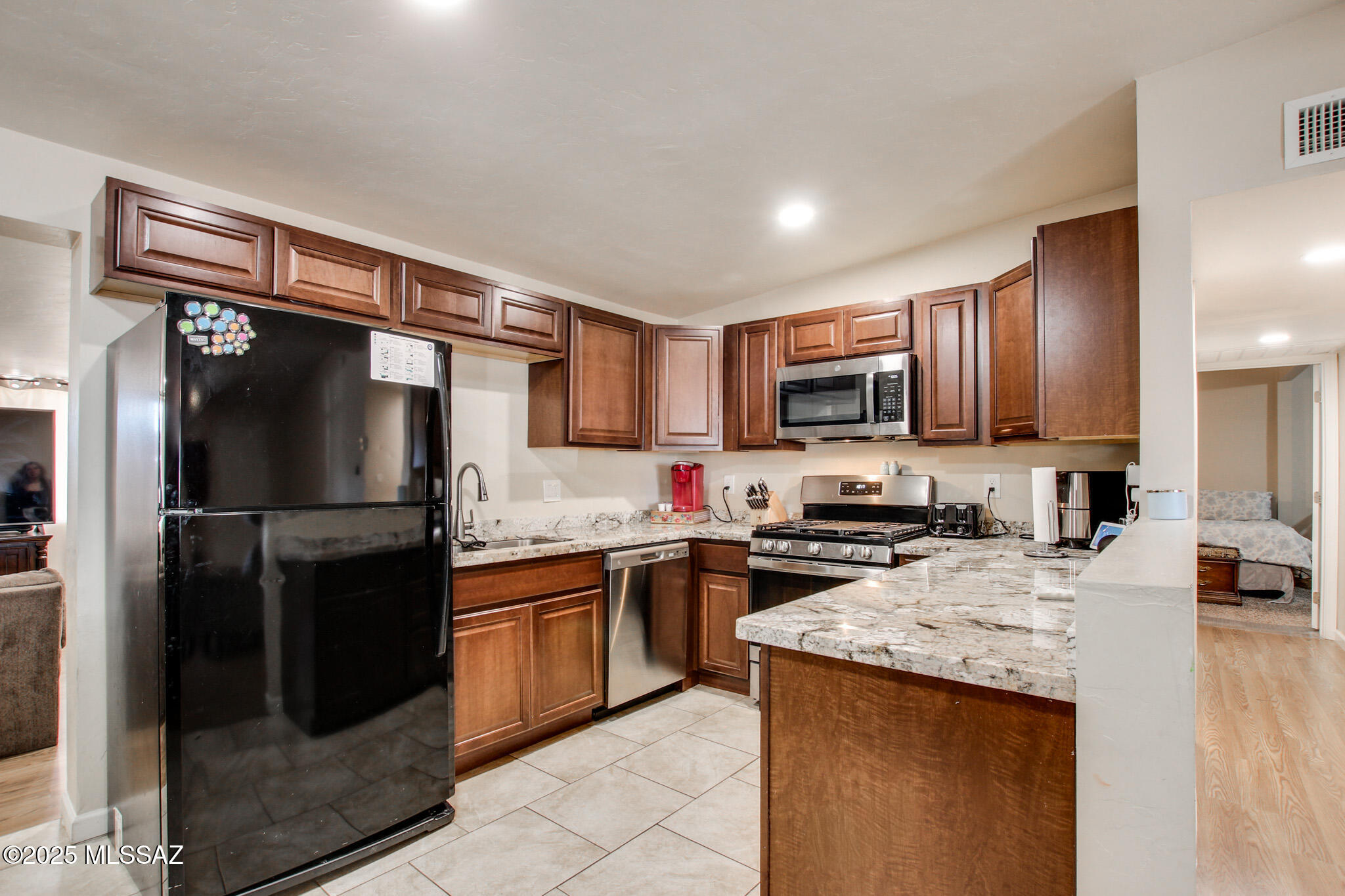 3644 E Helena Stravenue