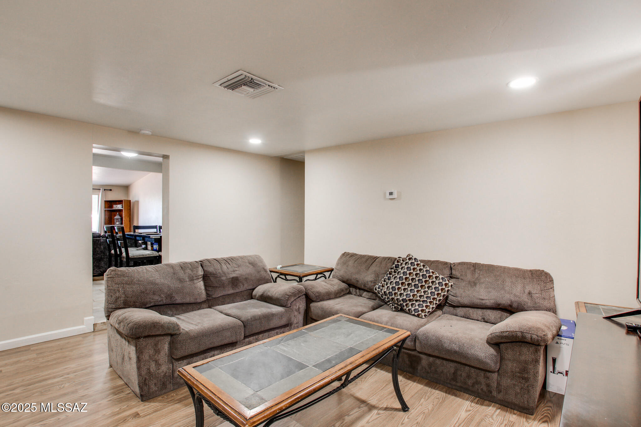 3644 E Helena Stravenue