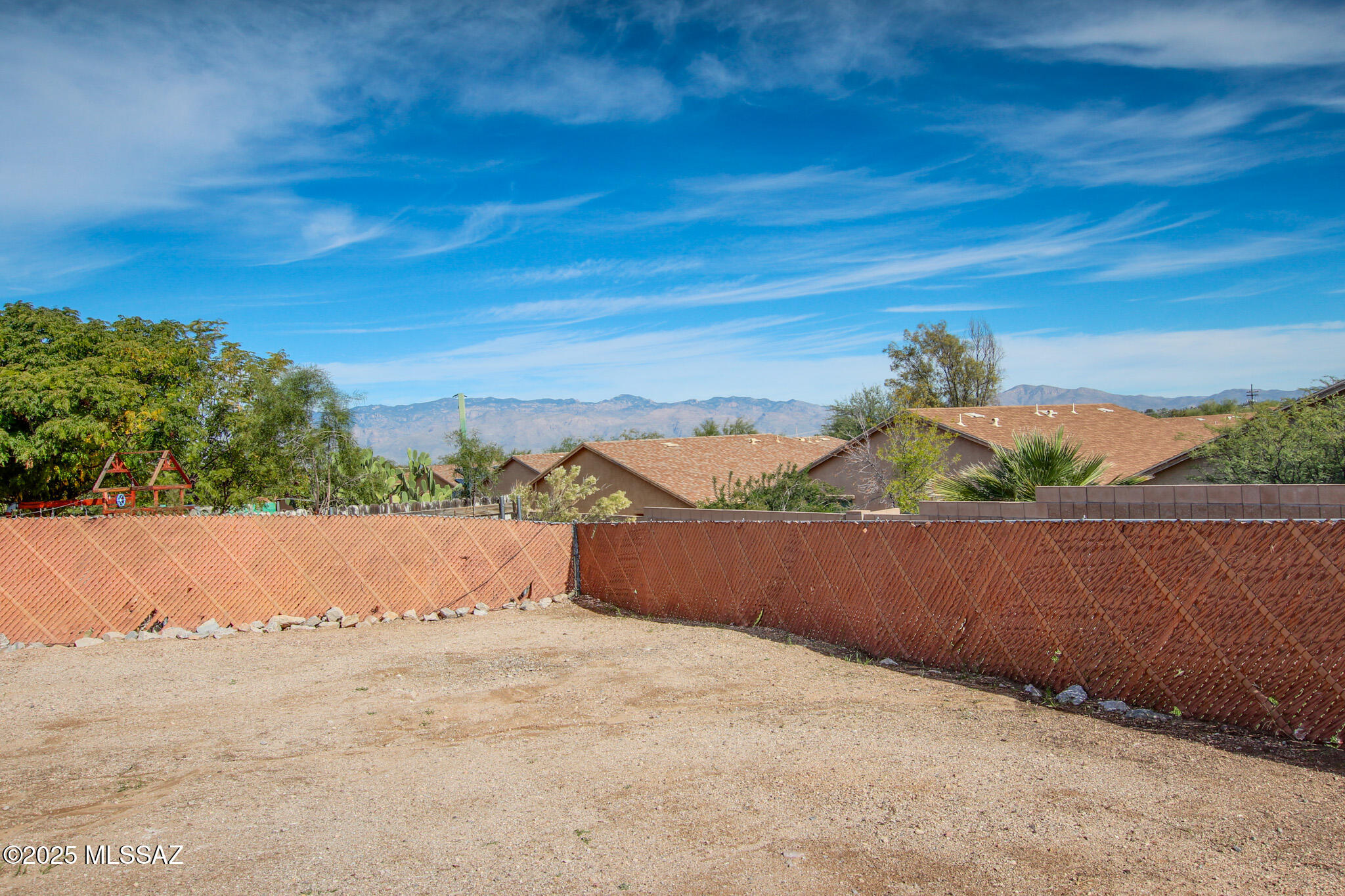 3303 S Manitoba Avenue