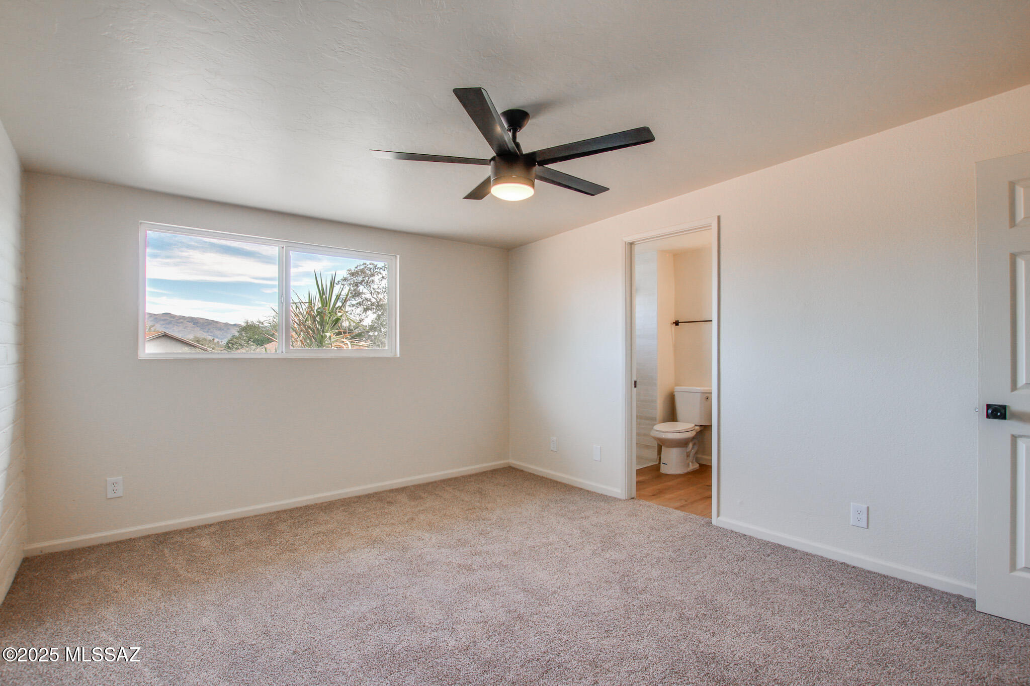 3303 S Manitoba Avenue