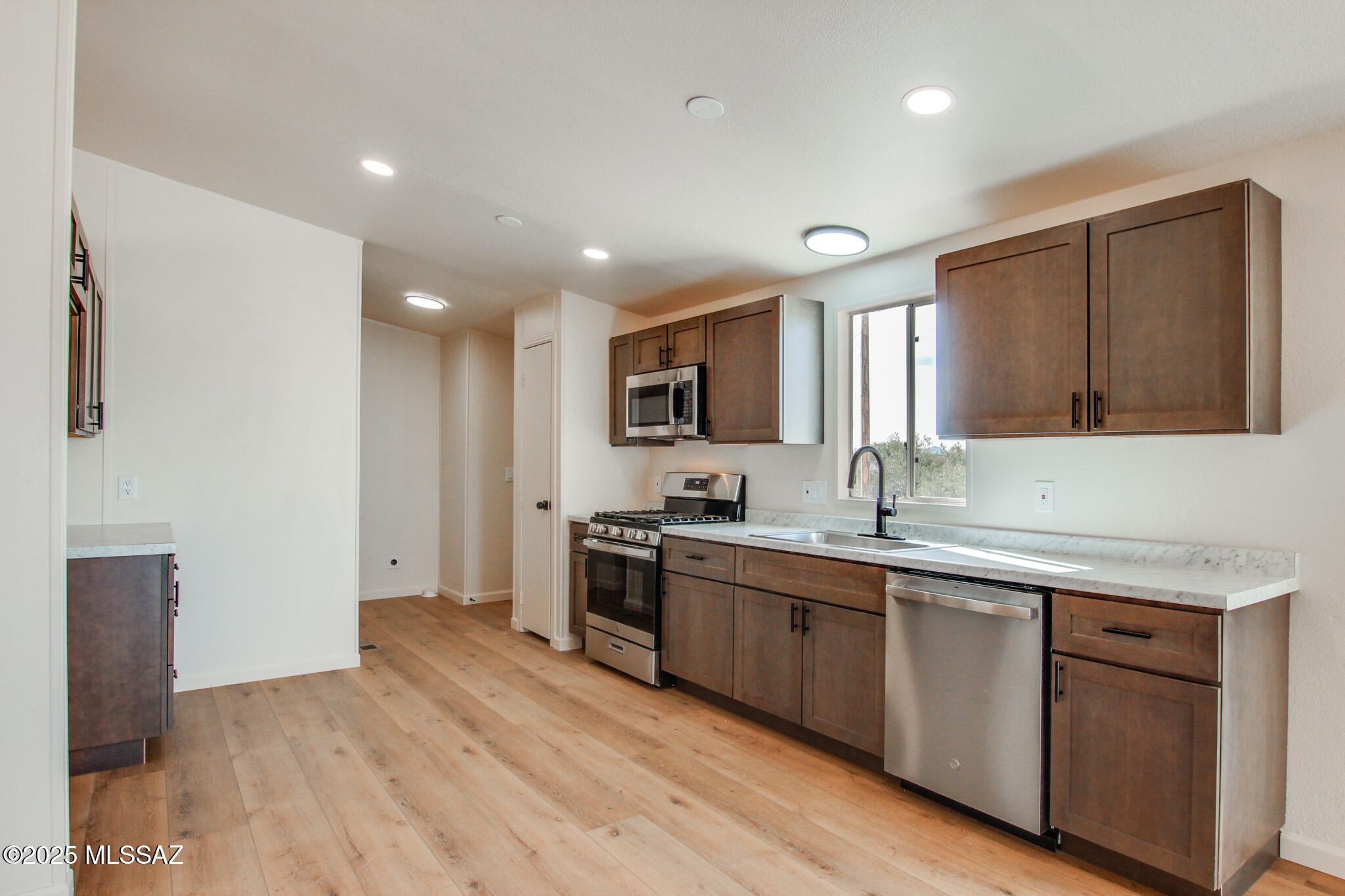 15881 W El Tiro Road