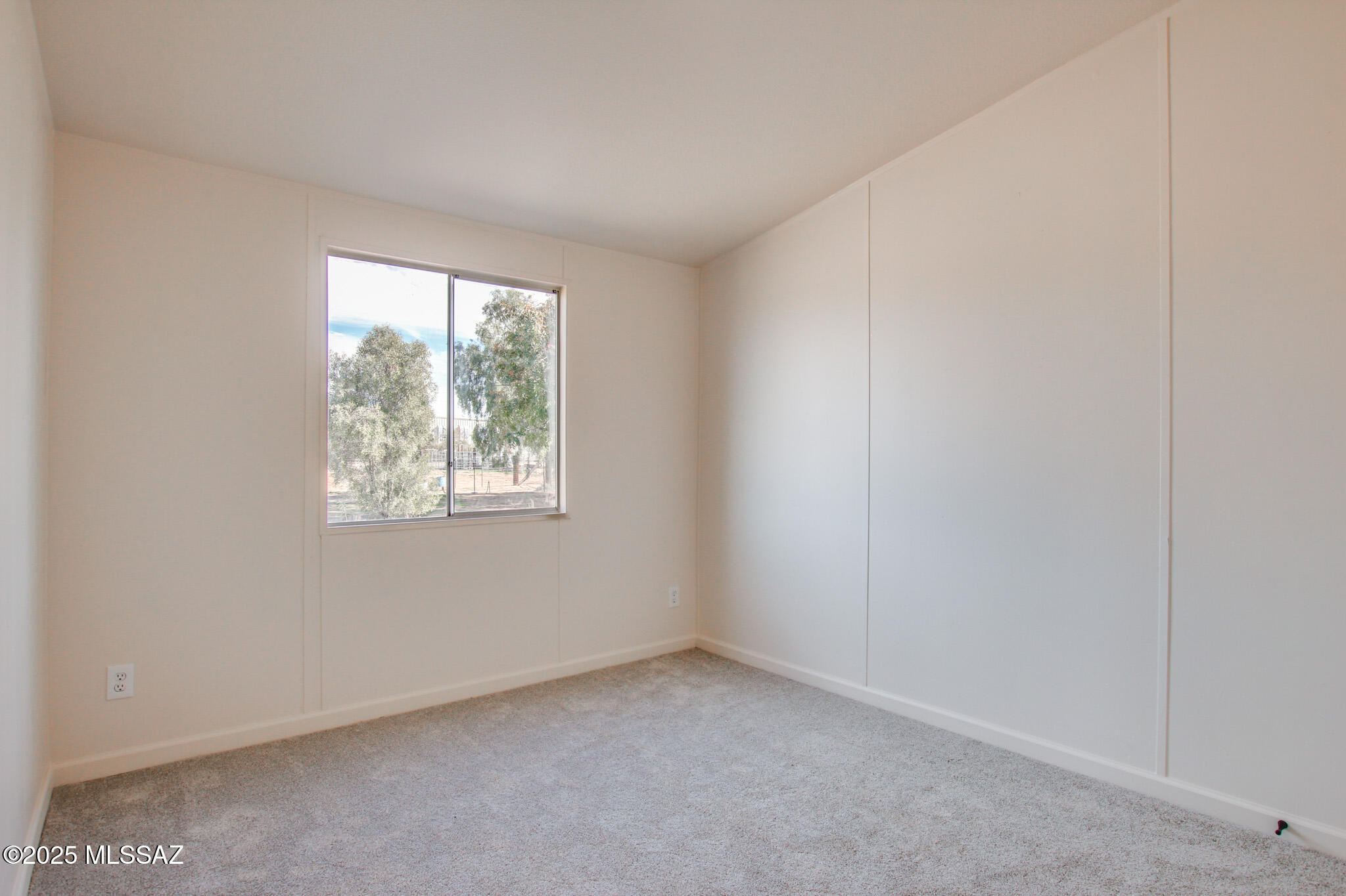 15881 W El Tiro Road