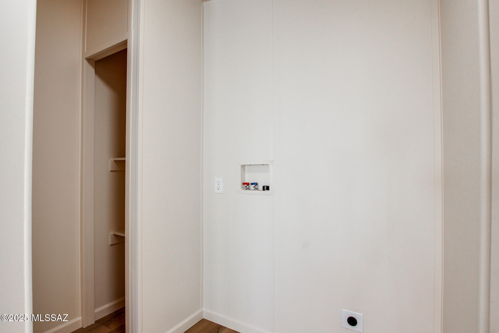 15881 W El Tiro Road