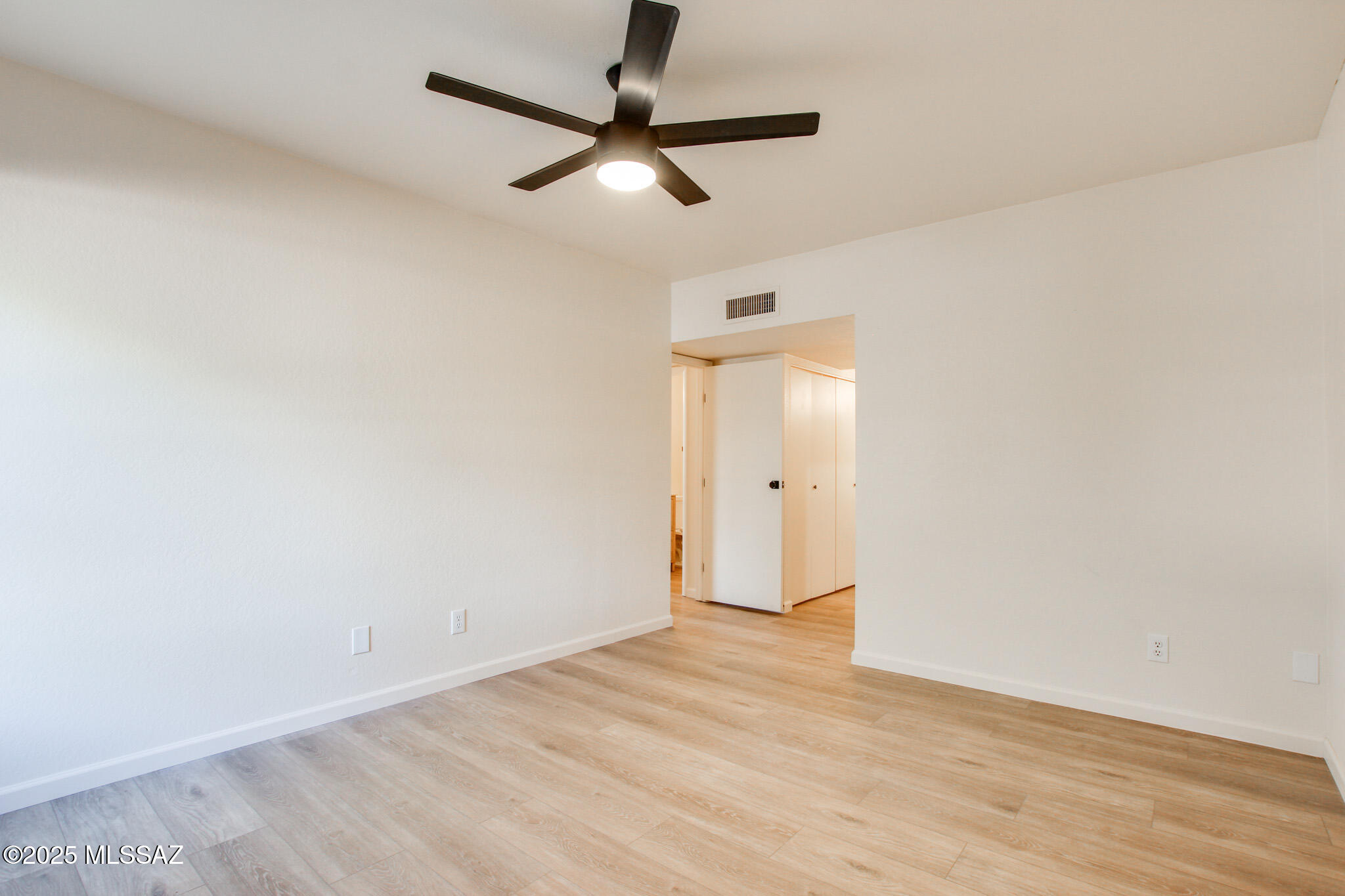 8080 E Speedway Boulevard 607