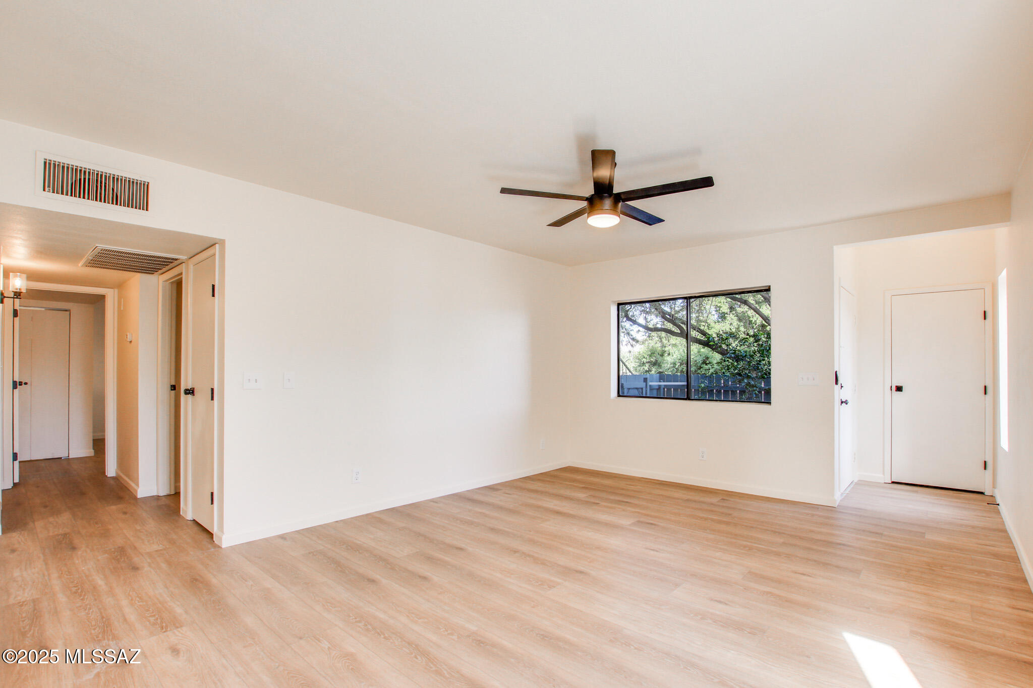 8080 E Speedway Boulevard 607