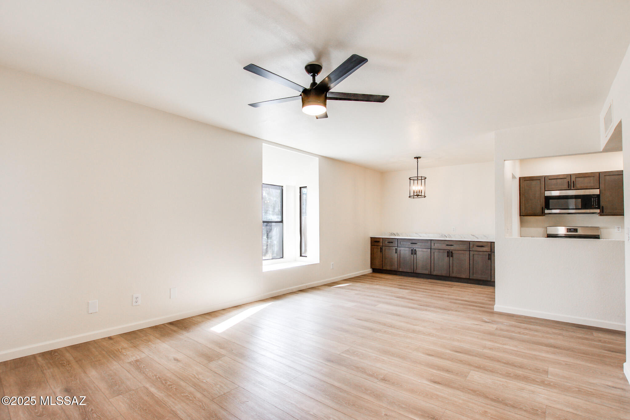 8080 E Speedway Boulevard 607