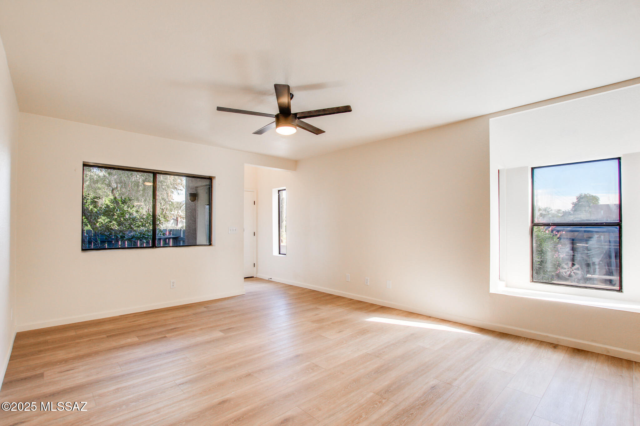 8080 E Speedway Boulevard 607