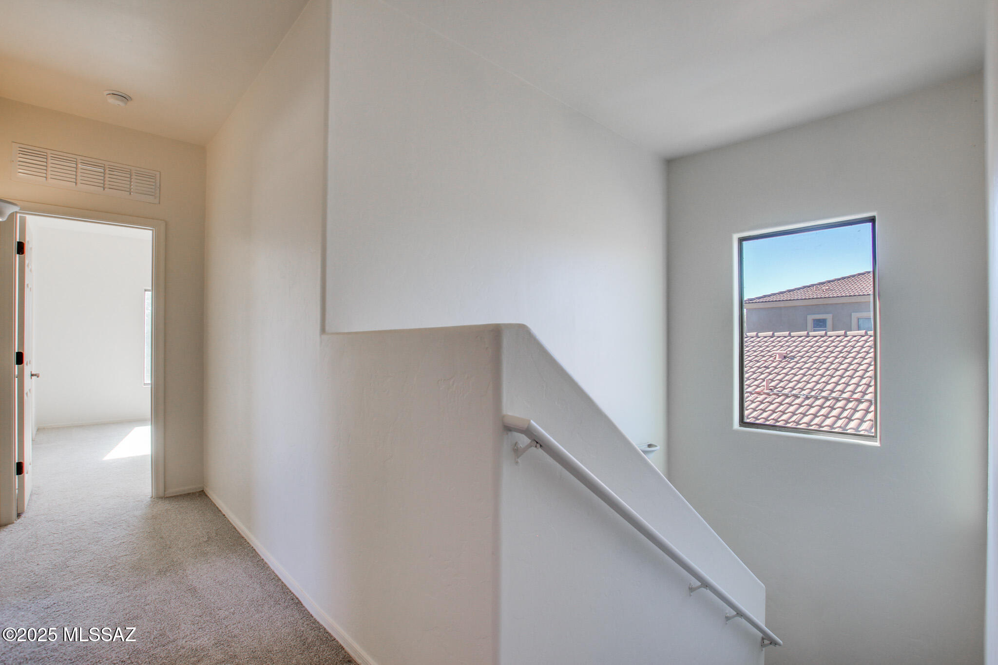 262 E Calle Puente Lindo