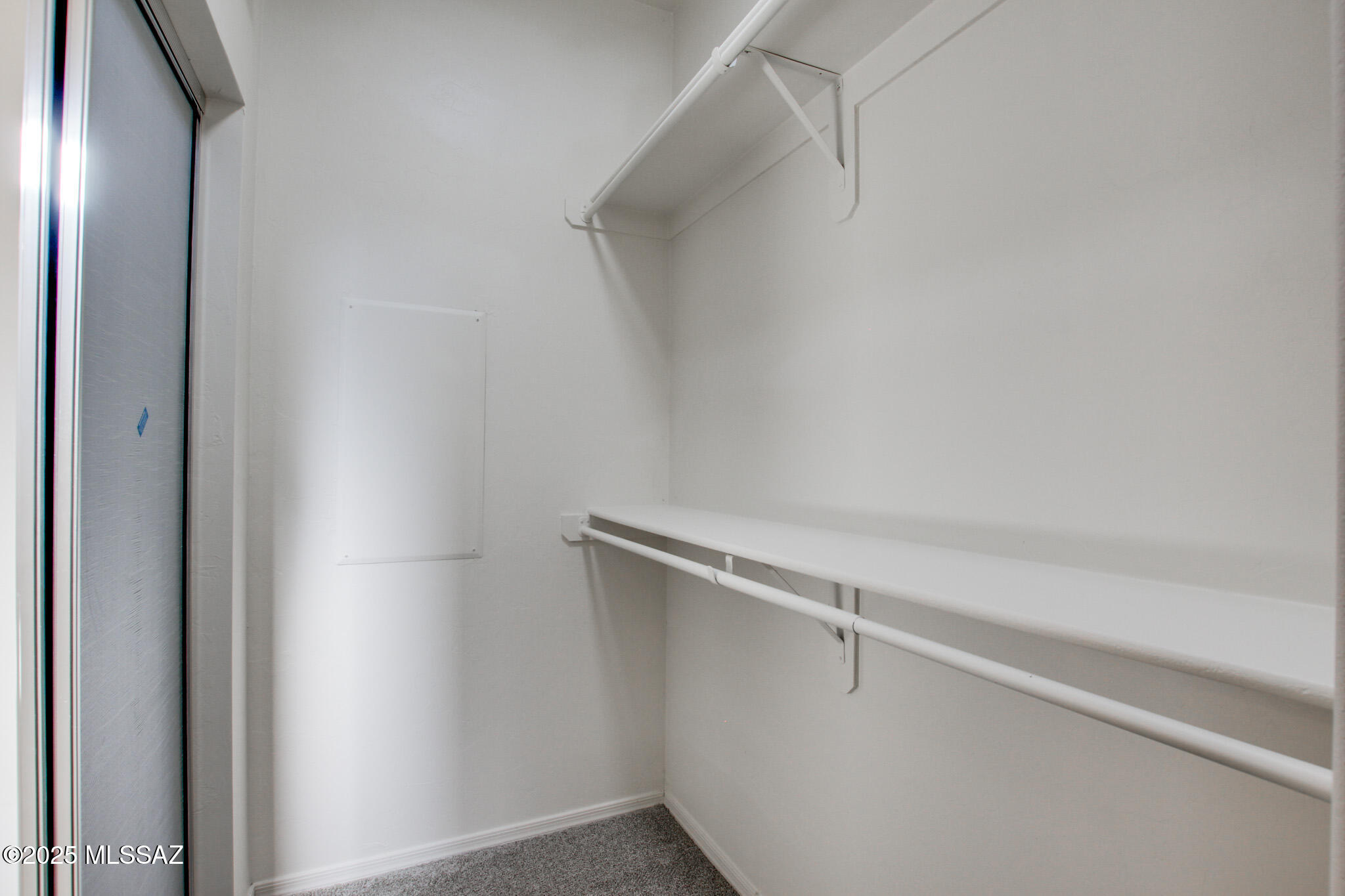 262 E Calle Puente Lindo