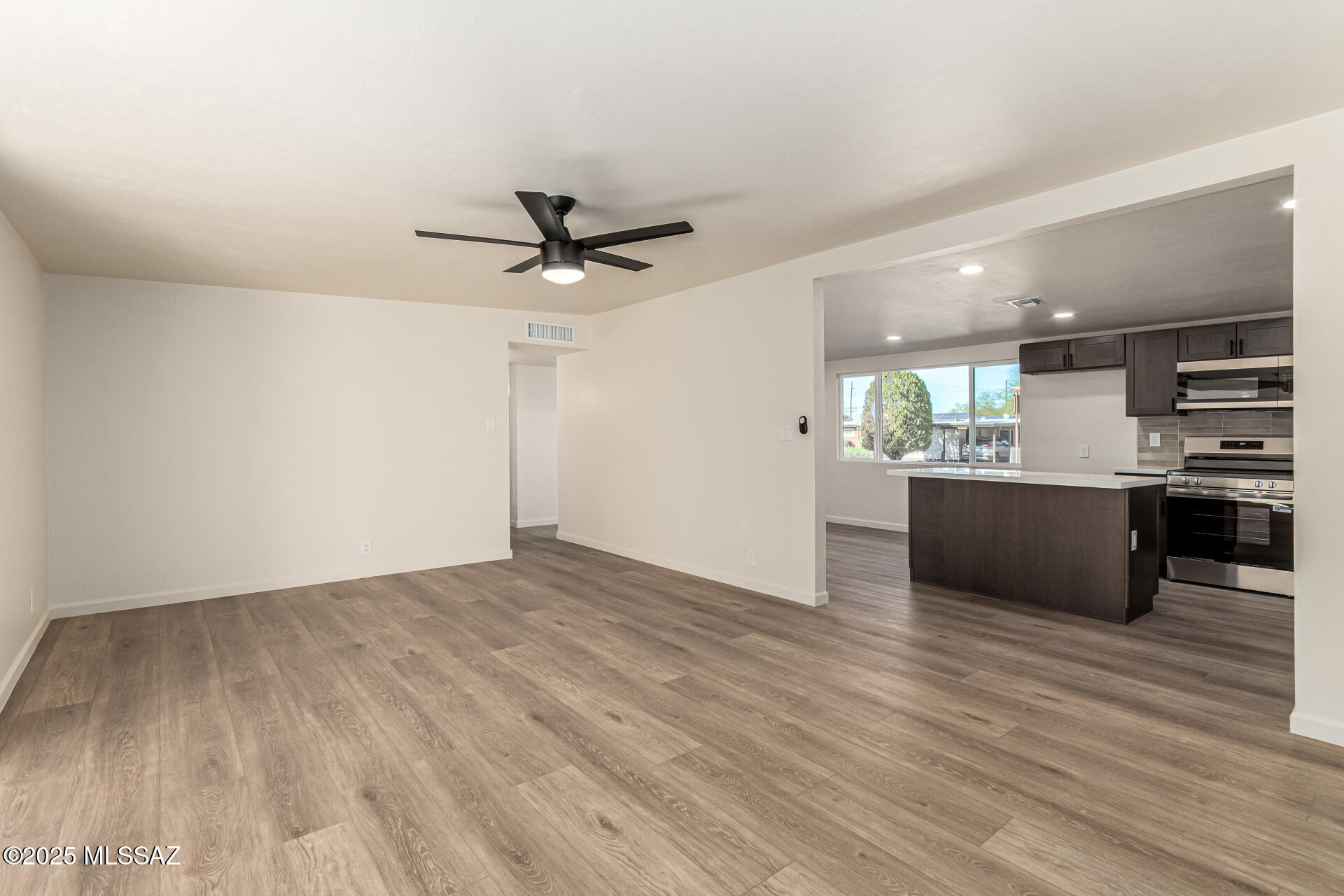 7110 E Calle Cuernavaca