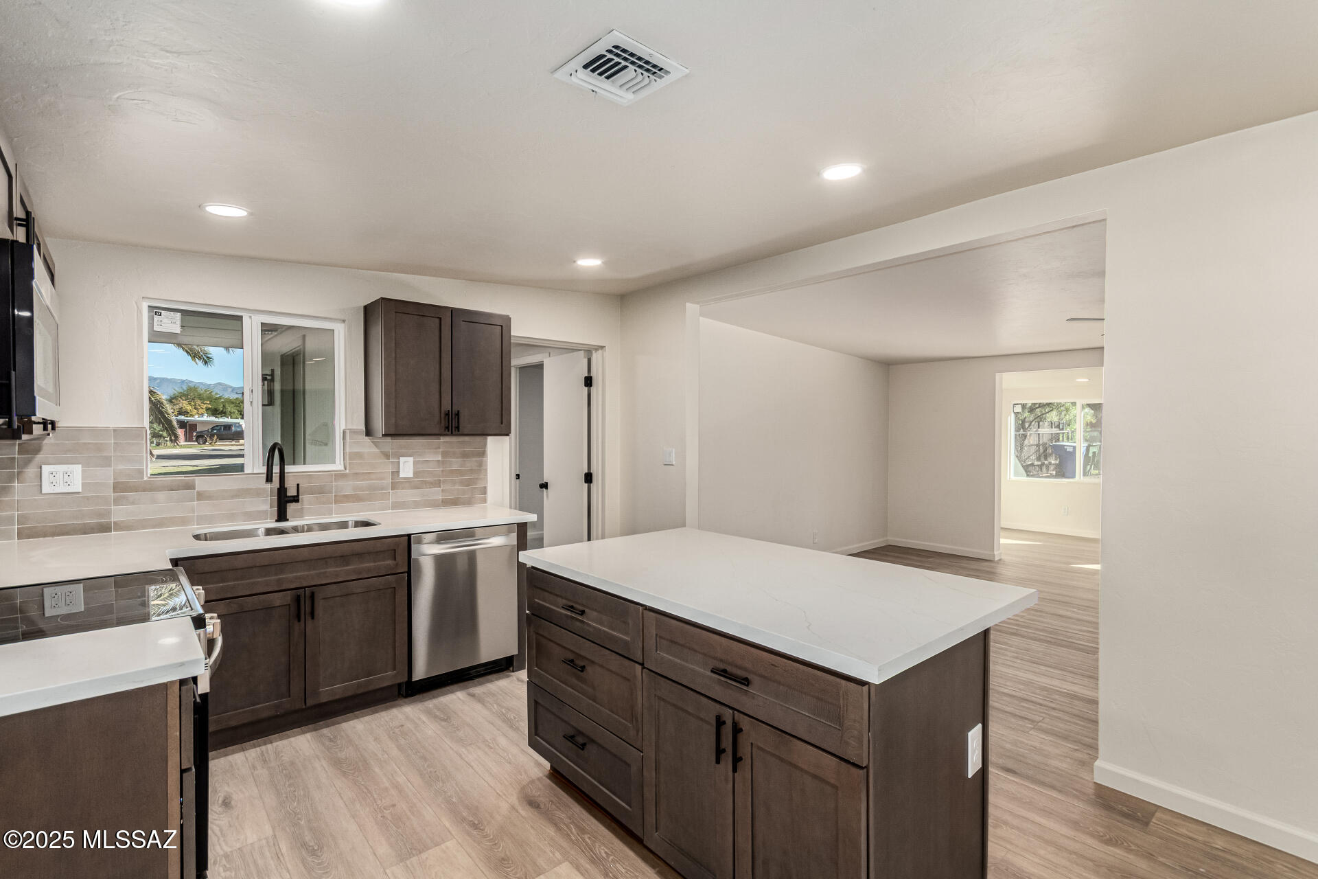 7110 E Calle Cuernavaca