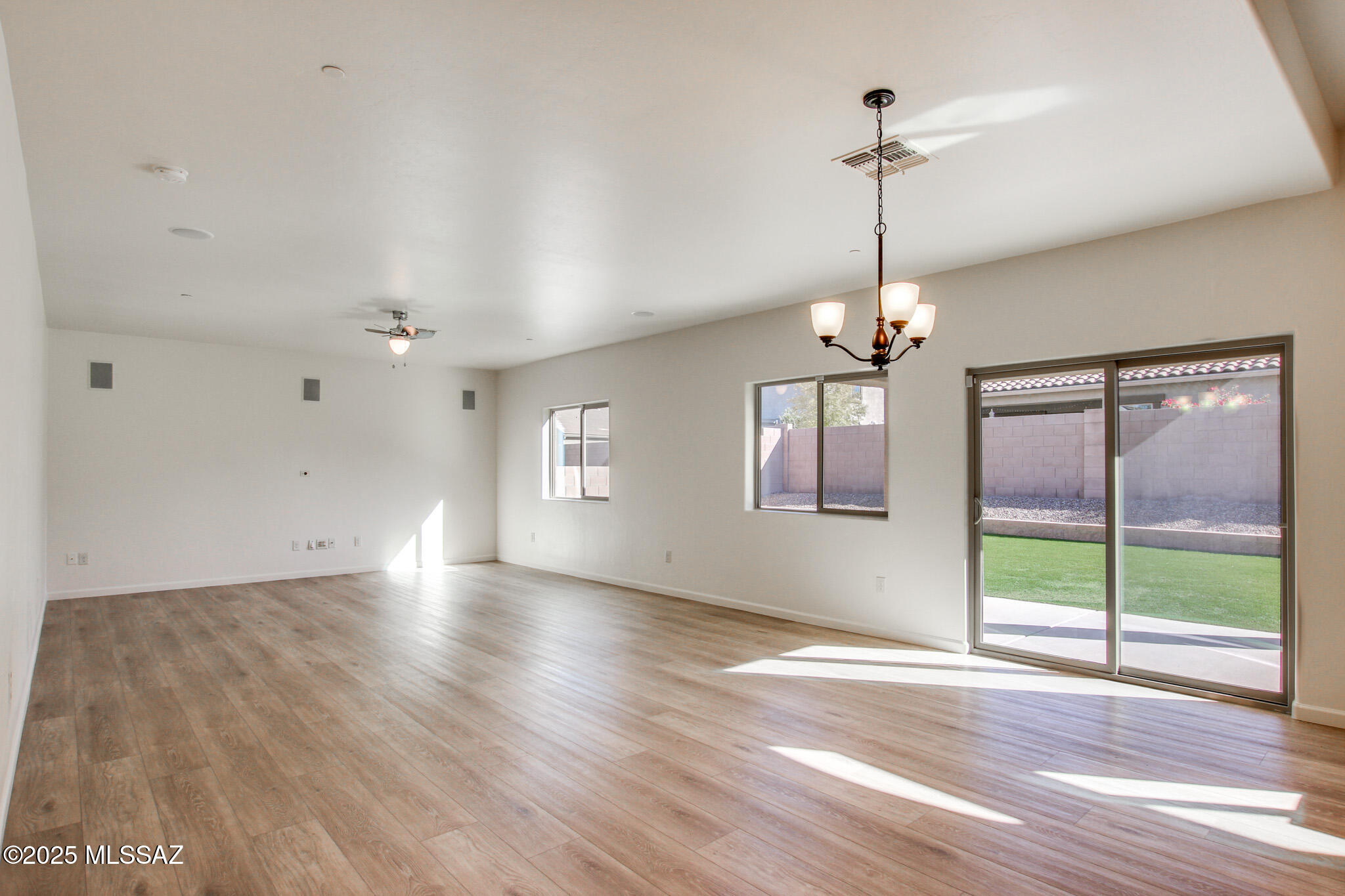 8727 W Denstone Road