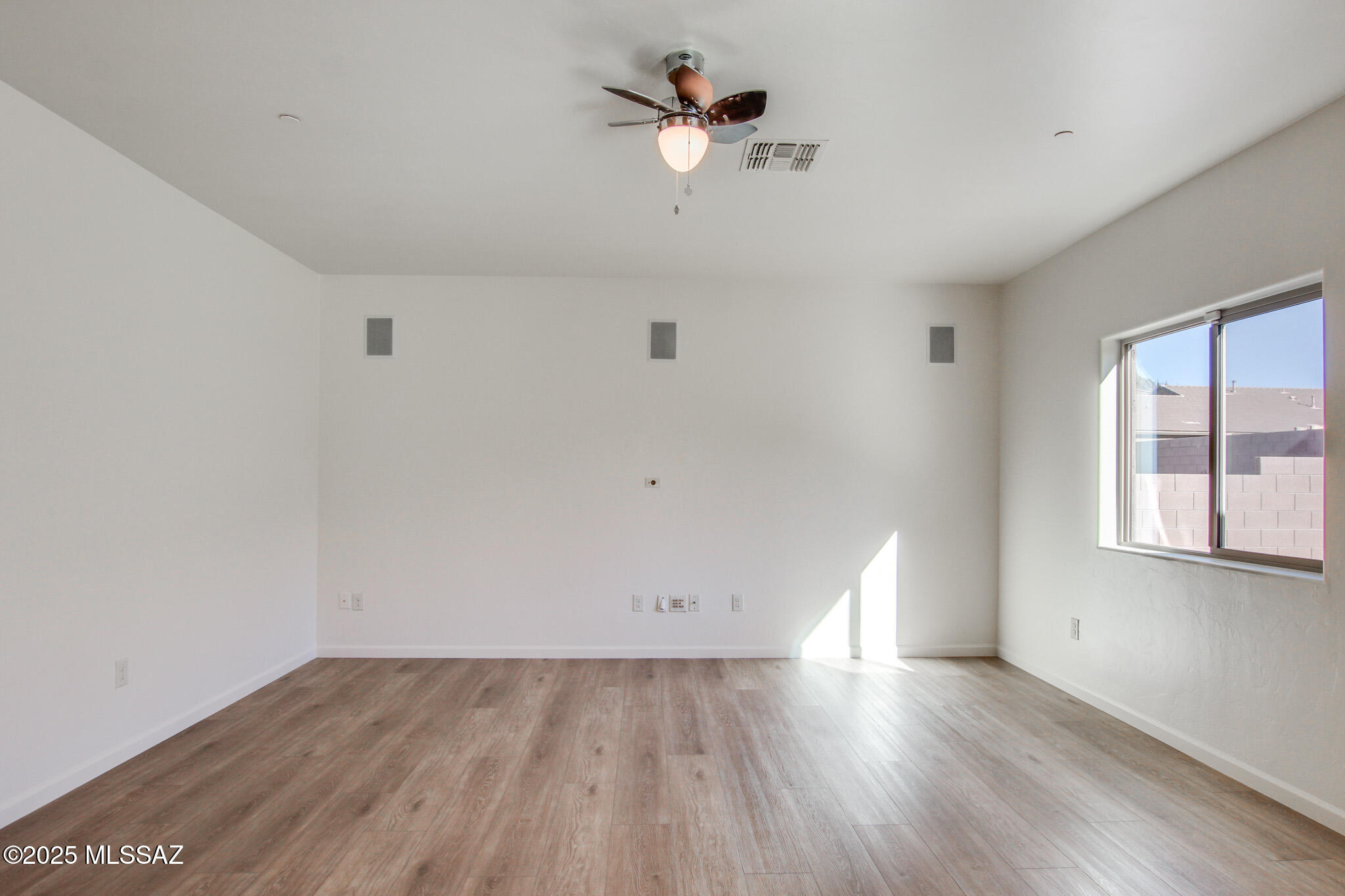 8727 W Denstone Road