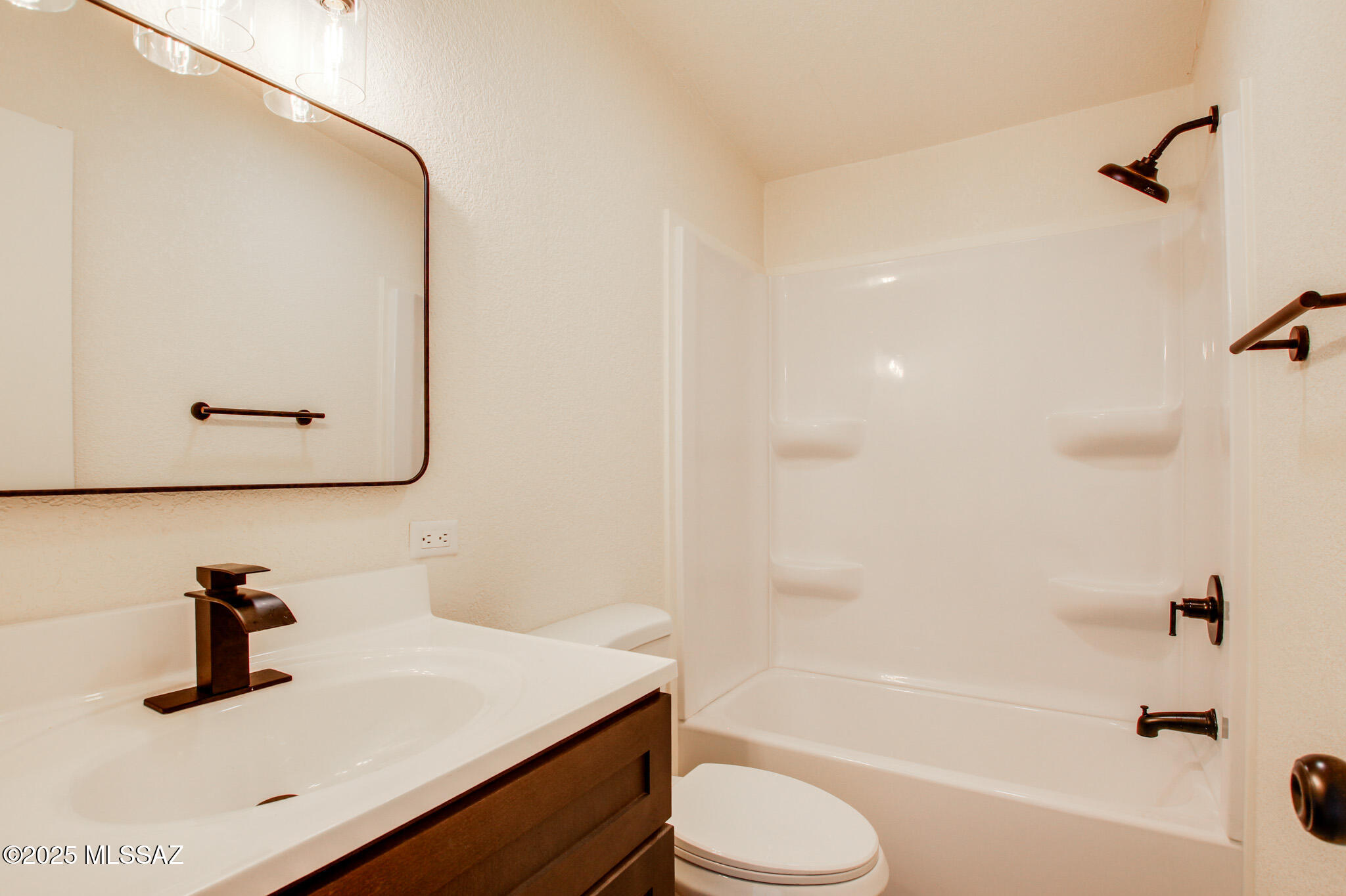 8777 E Ellsworth Lane