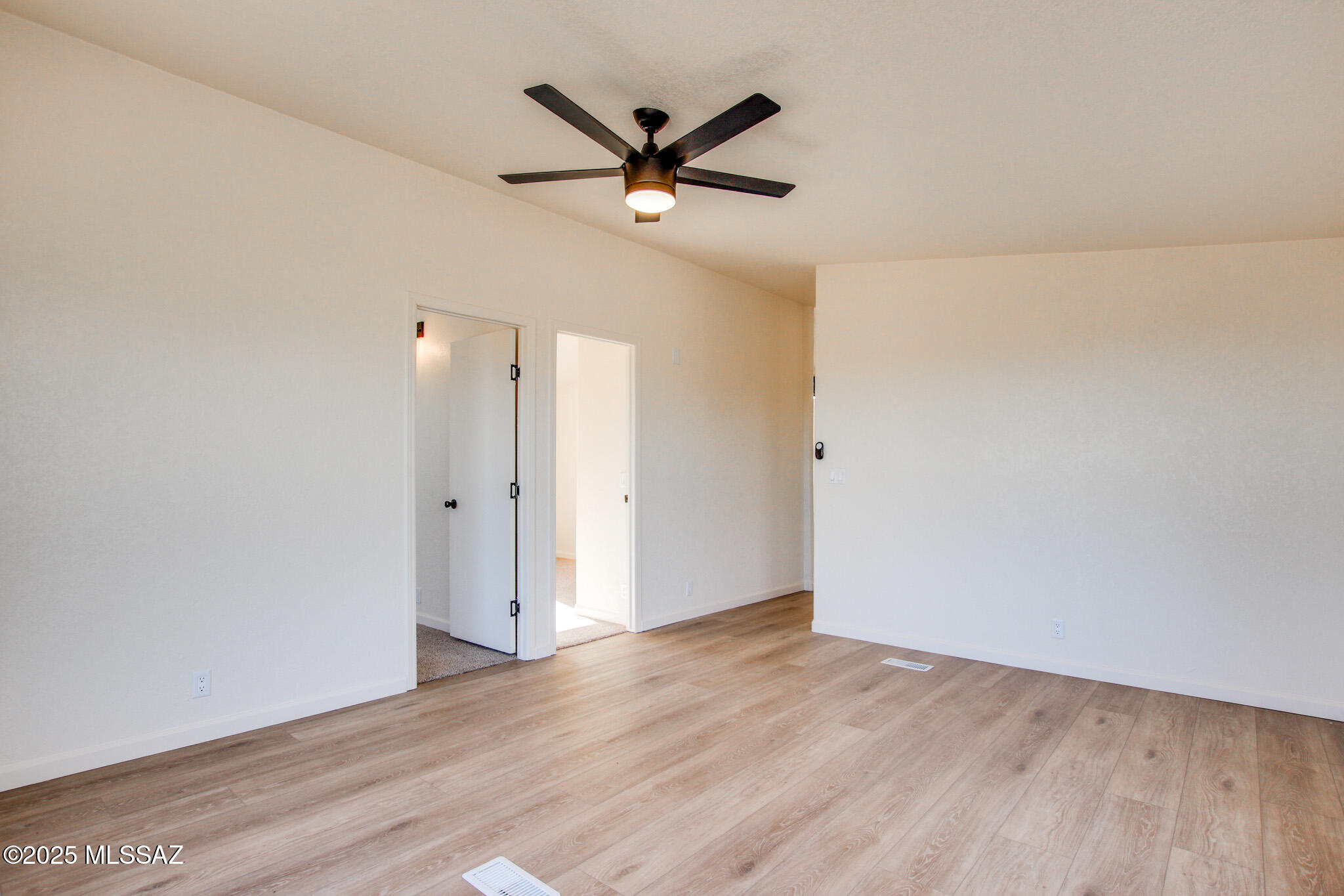 8777 E Ellsworth Lane