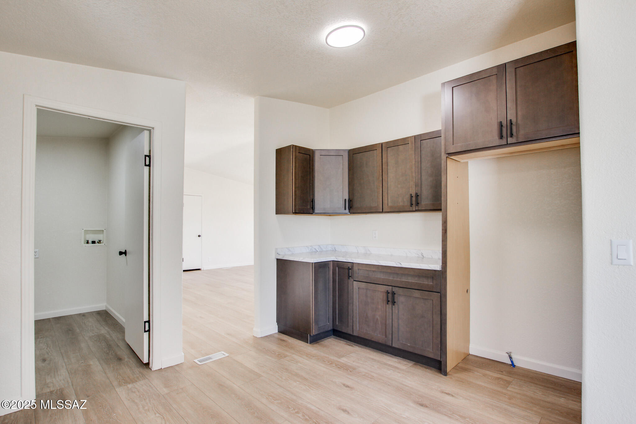 8777 E Ellsworth Lane