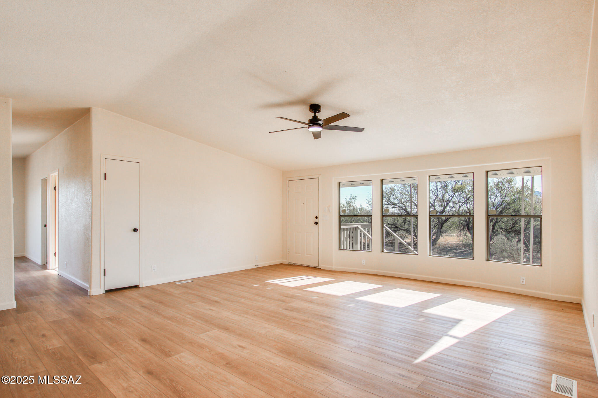 8777 E Ellsworth Lane