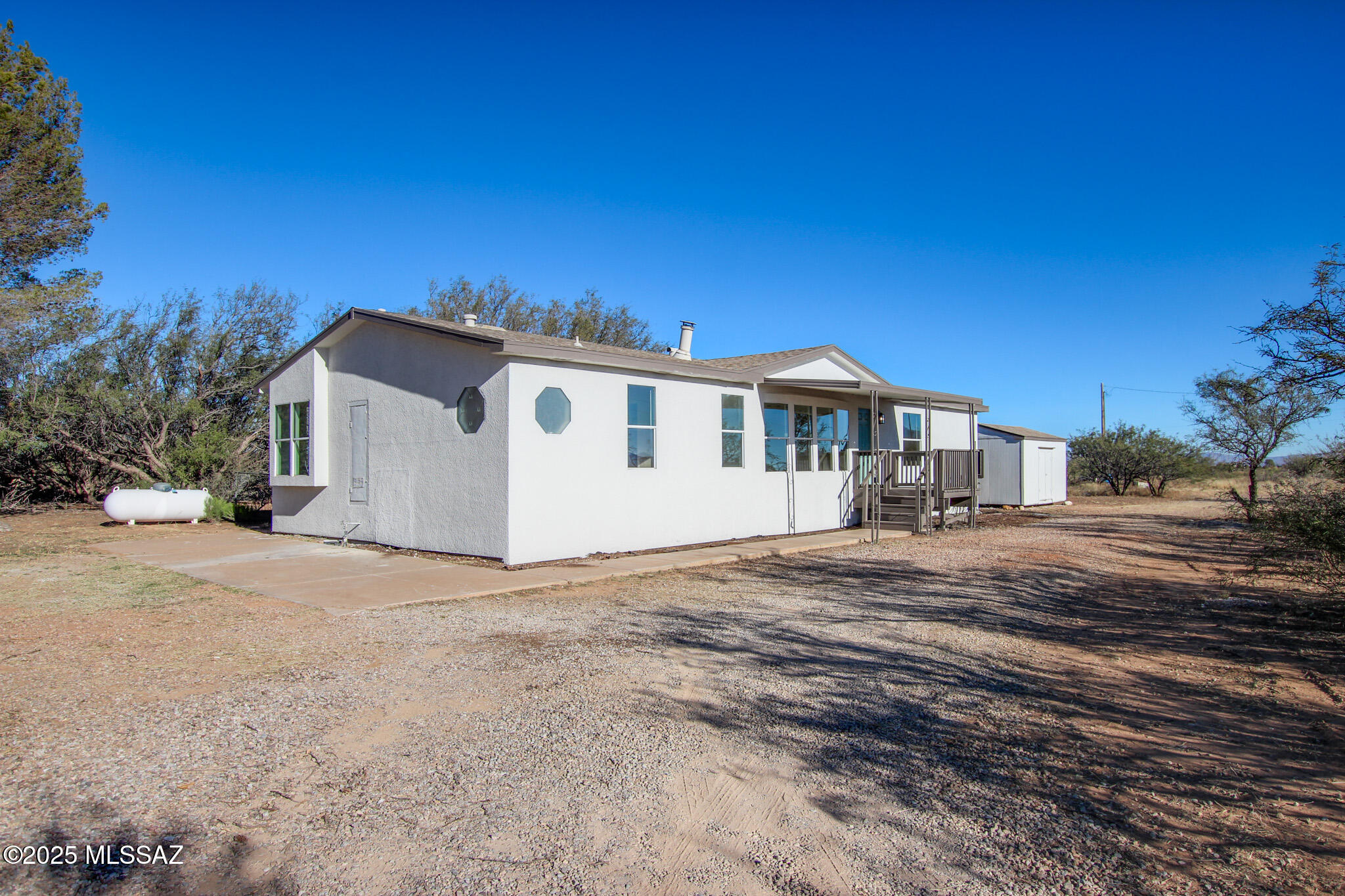 8777 E Ellsworth Lane