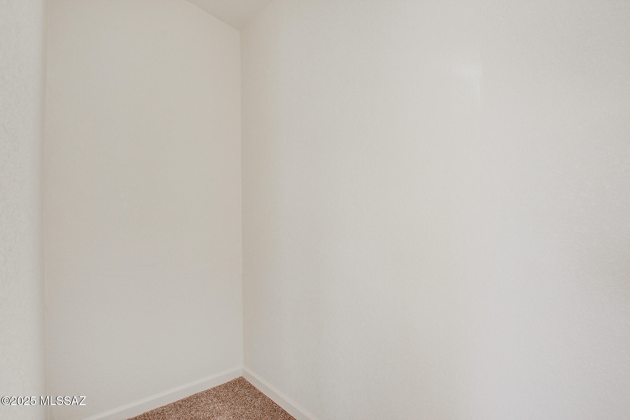 8777 E Ellsworth Lane