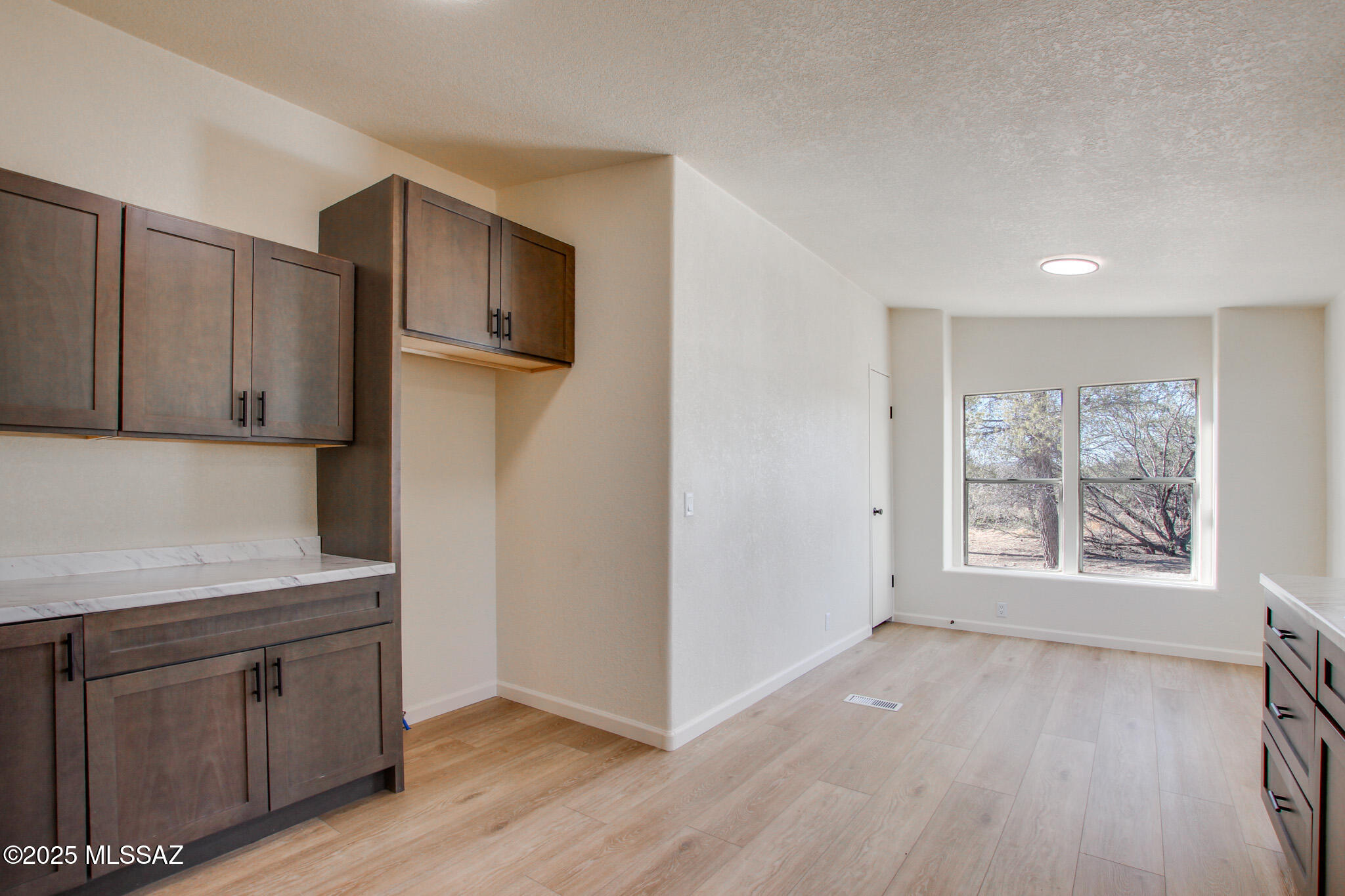 8777 E Ellsworth Lane