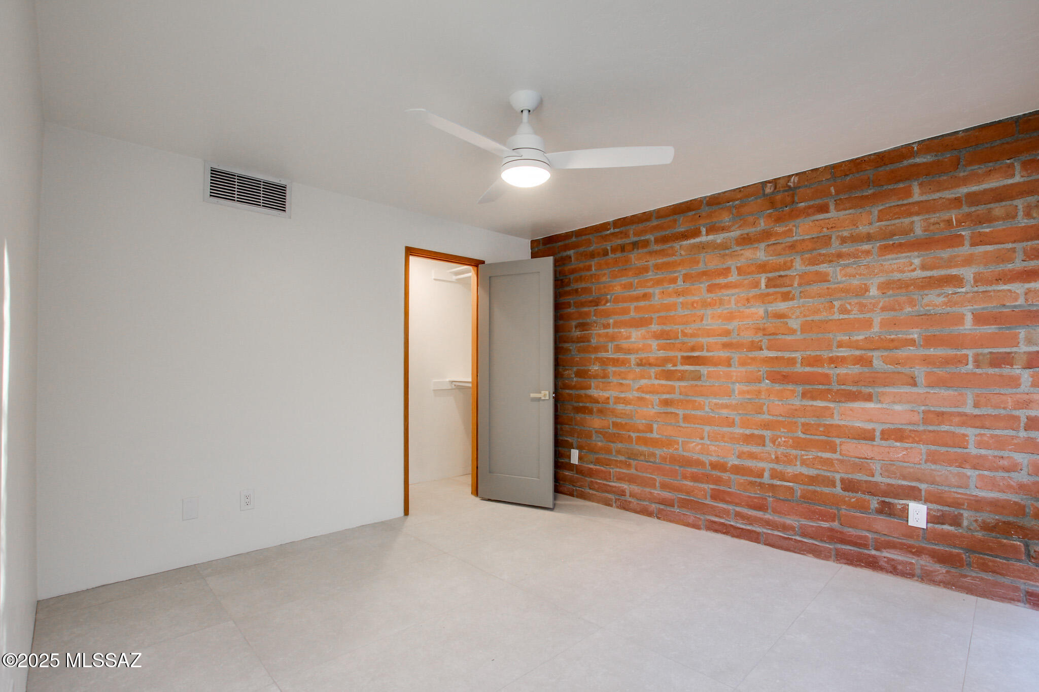 12215 E Gold Dust Drive