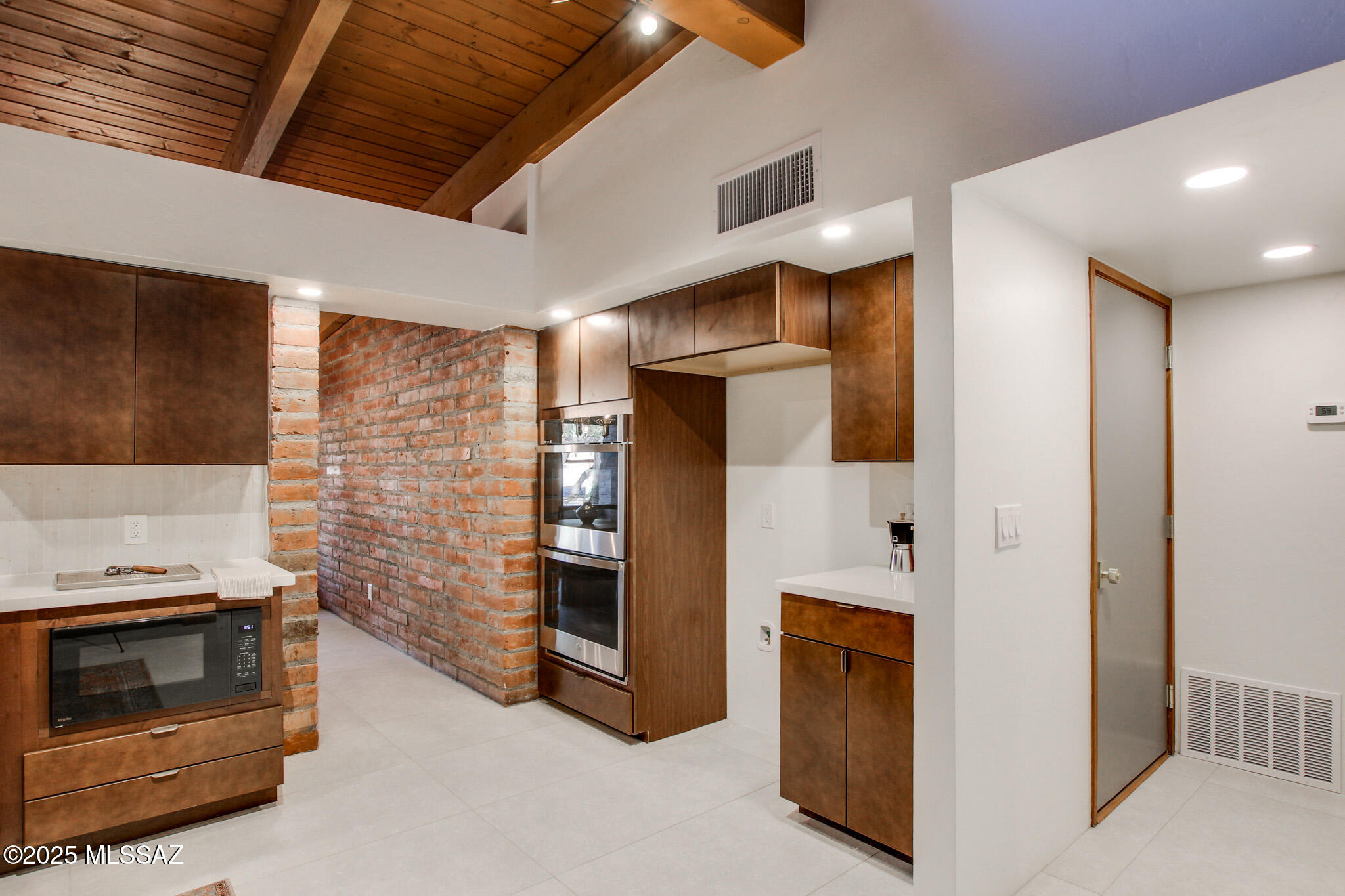 12215 E Gold Dust Drive