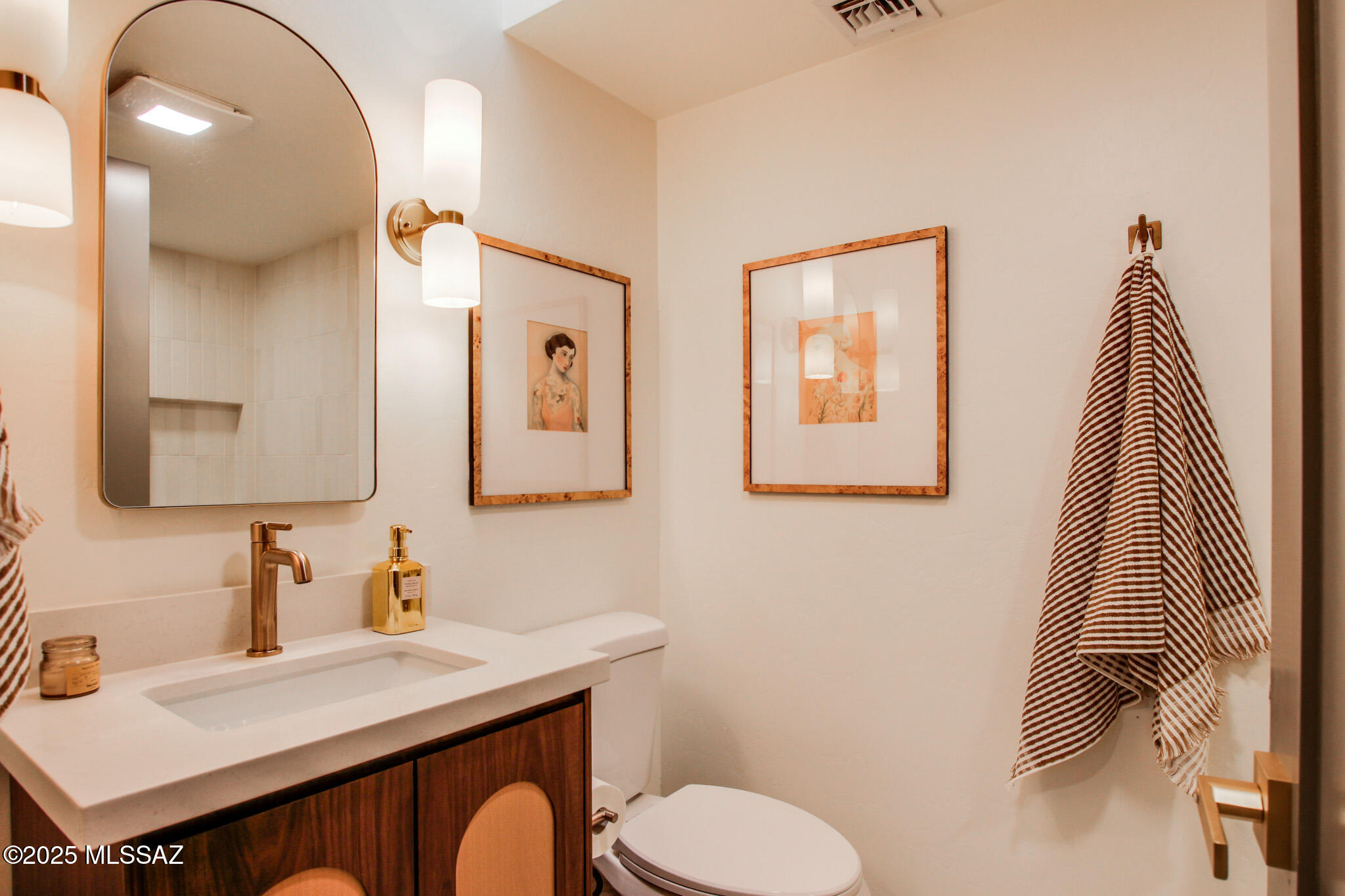 12215 E Gold Dust Drive