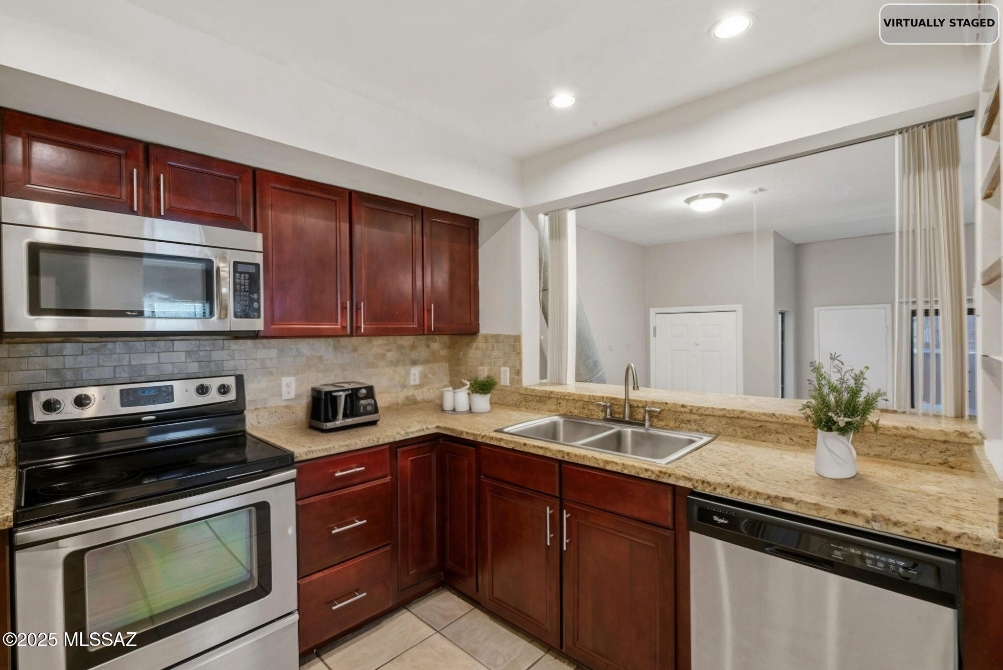 2744 N Country Club Road 106