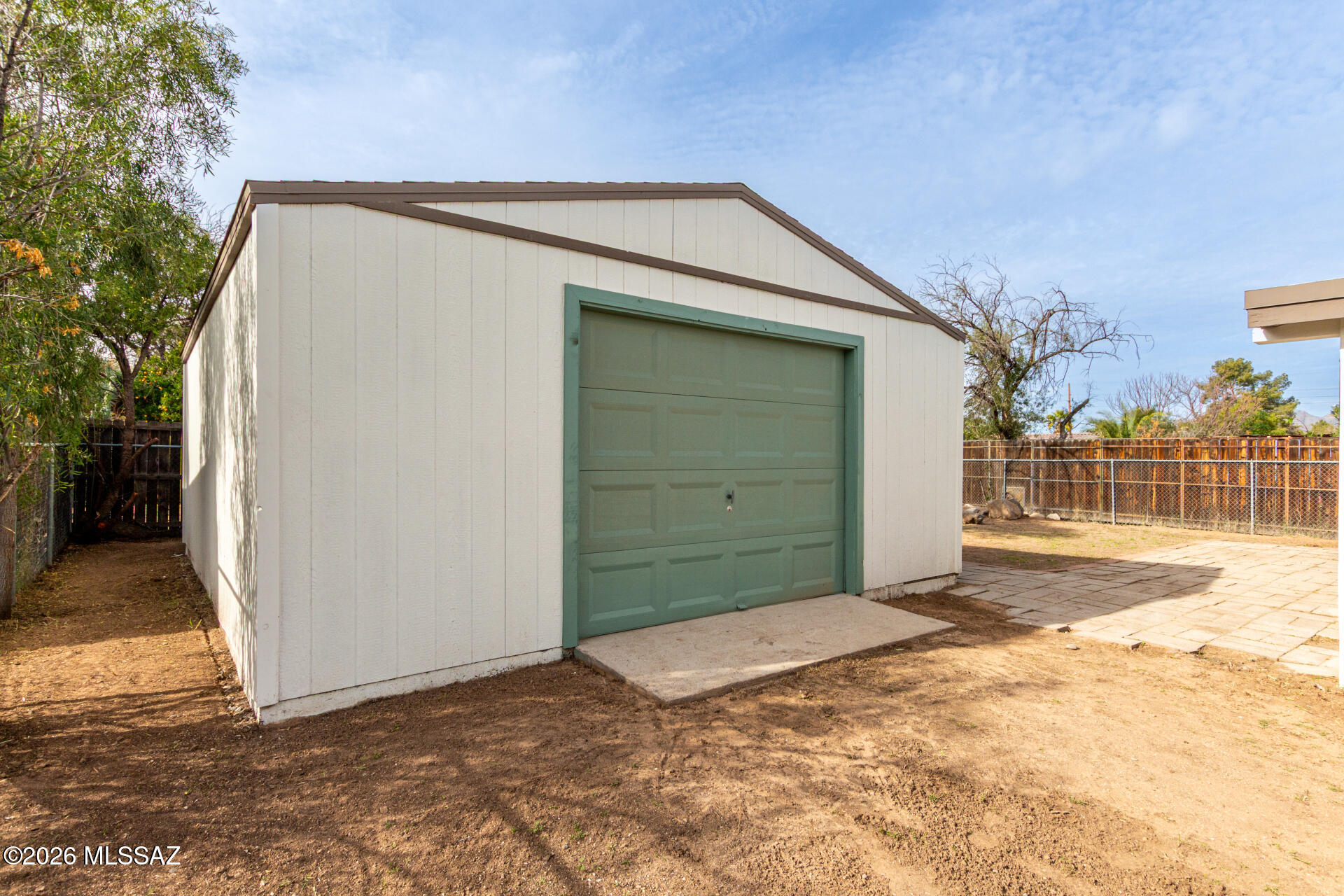 2721 N Calle De Romy