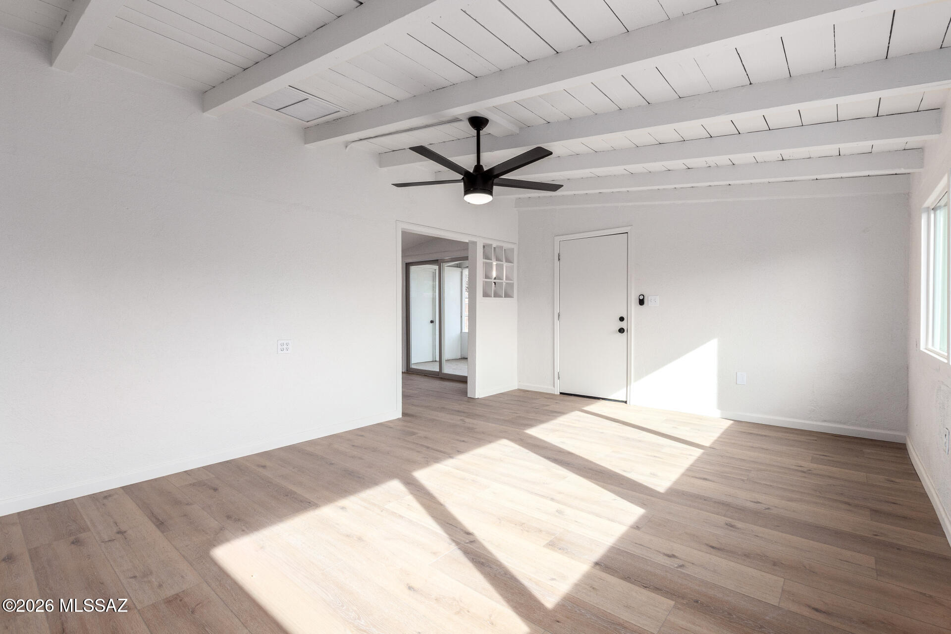 2721 N Calle De Romy