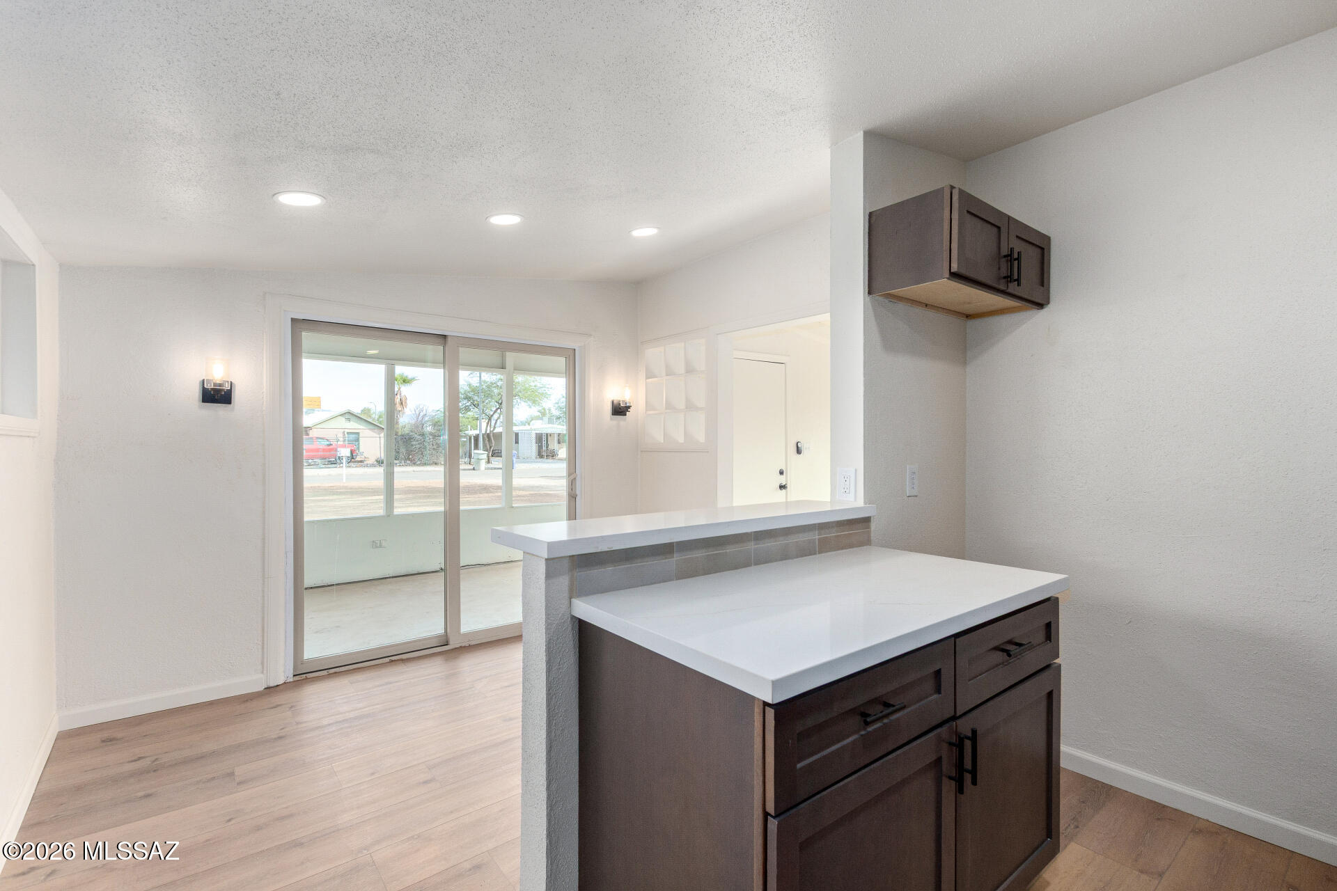 2721 N Calle De Romy