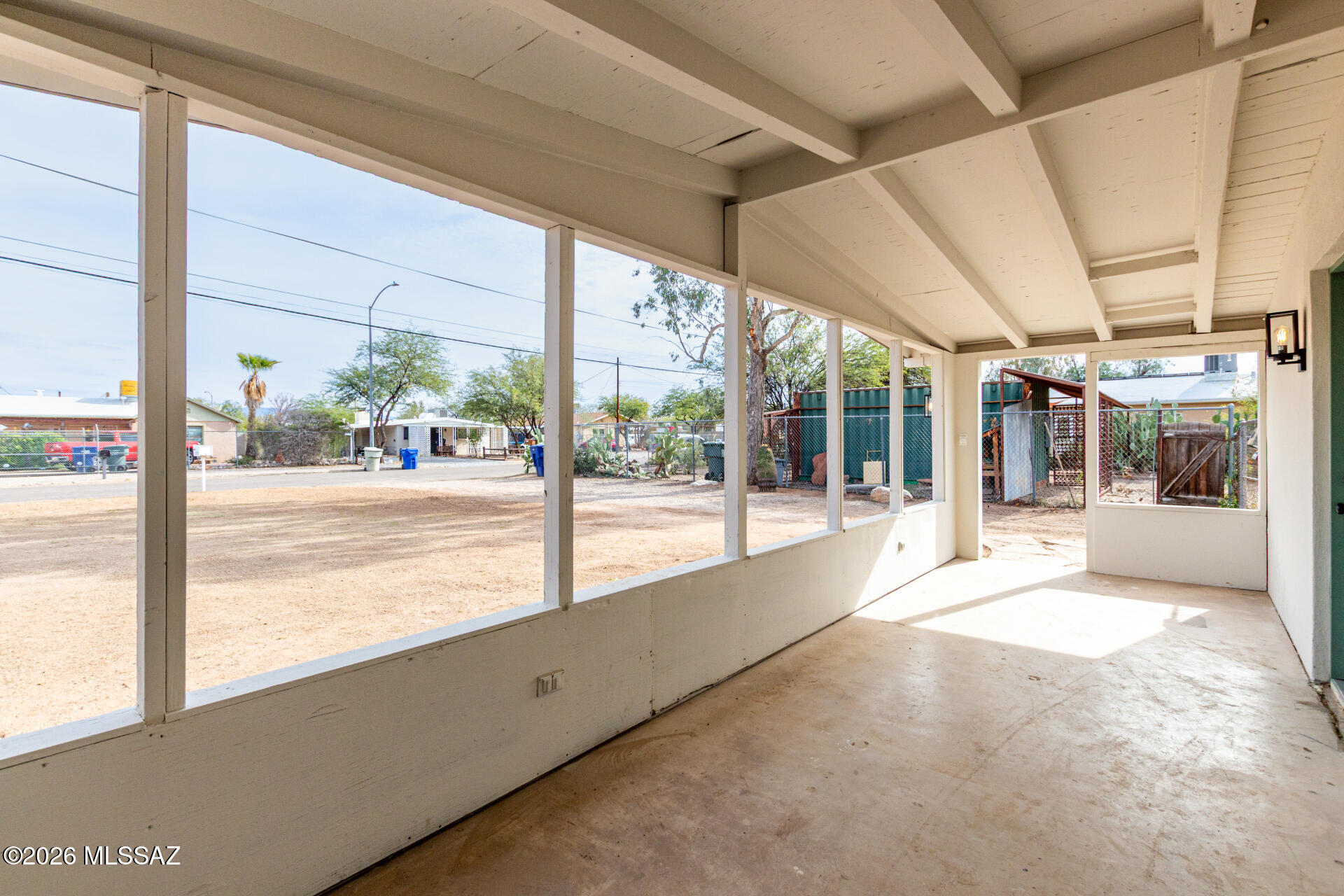 2721 N Calle De Romy