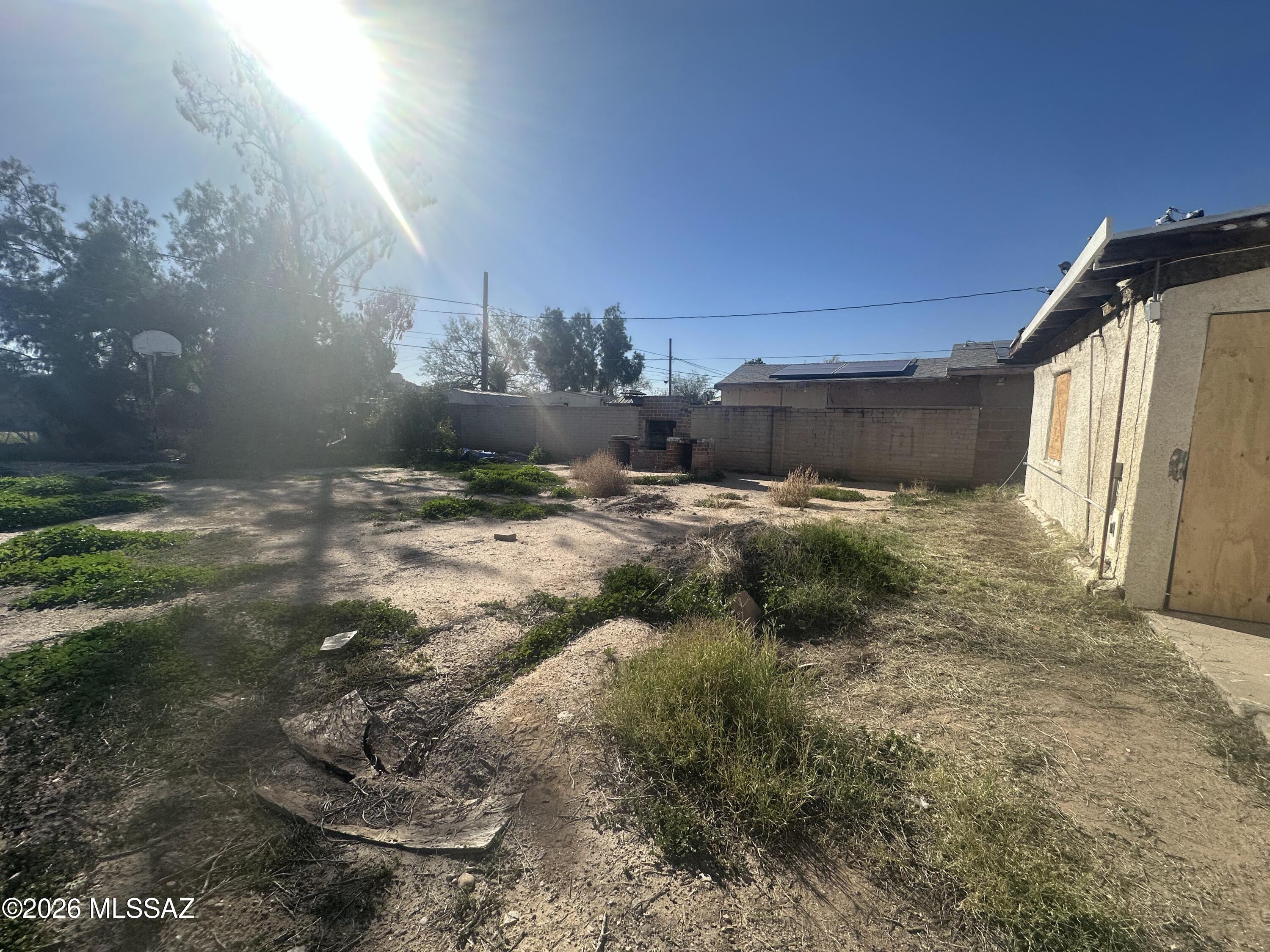 1503 W Niagara Street