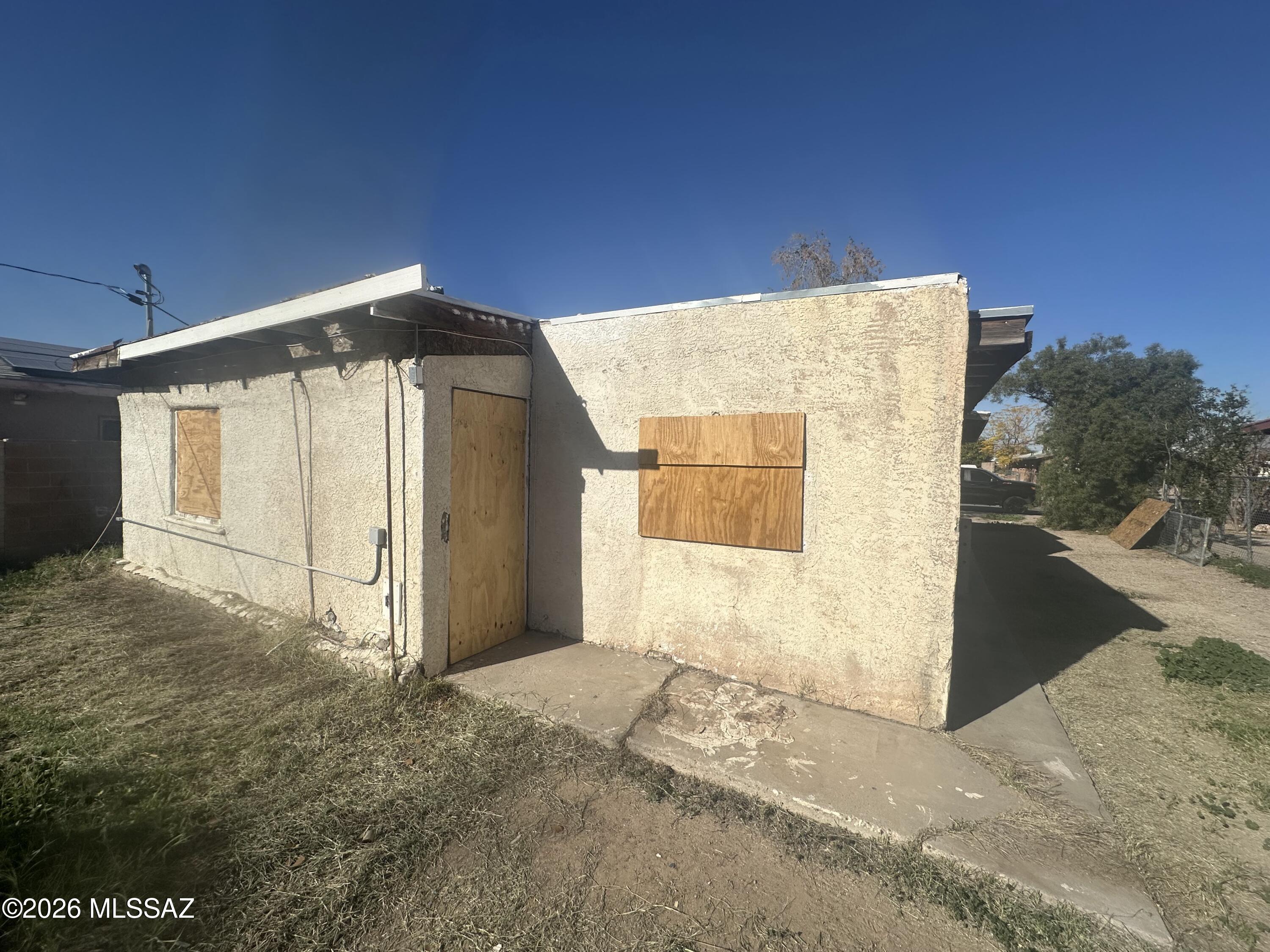 1503 W Niagara Street