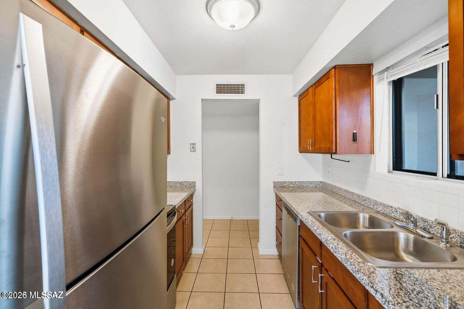 660 E River Road APT W