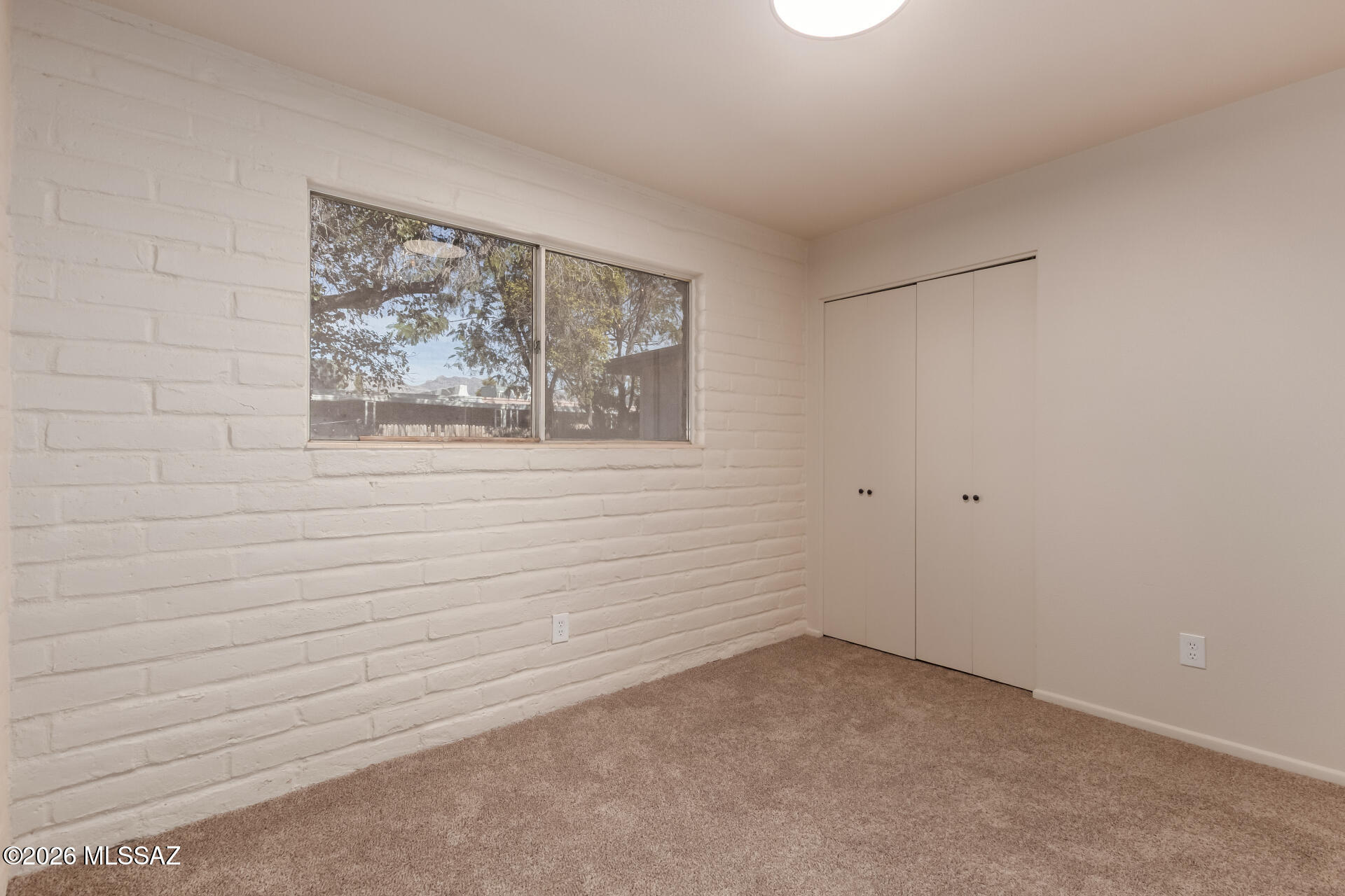 3960 E Flower Street APT 11