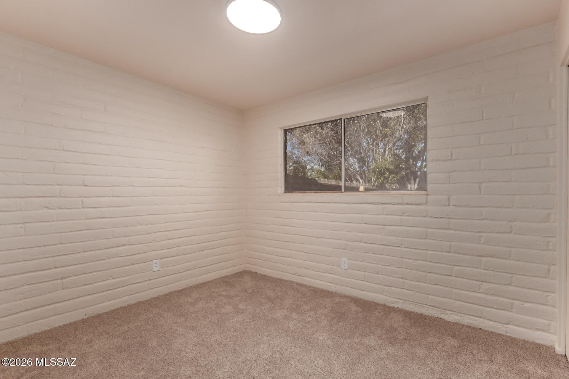 3960 E Flower Street APT 11