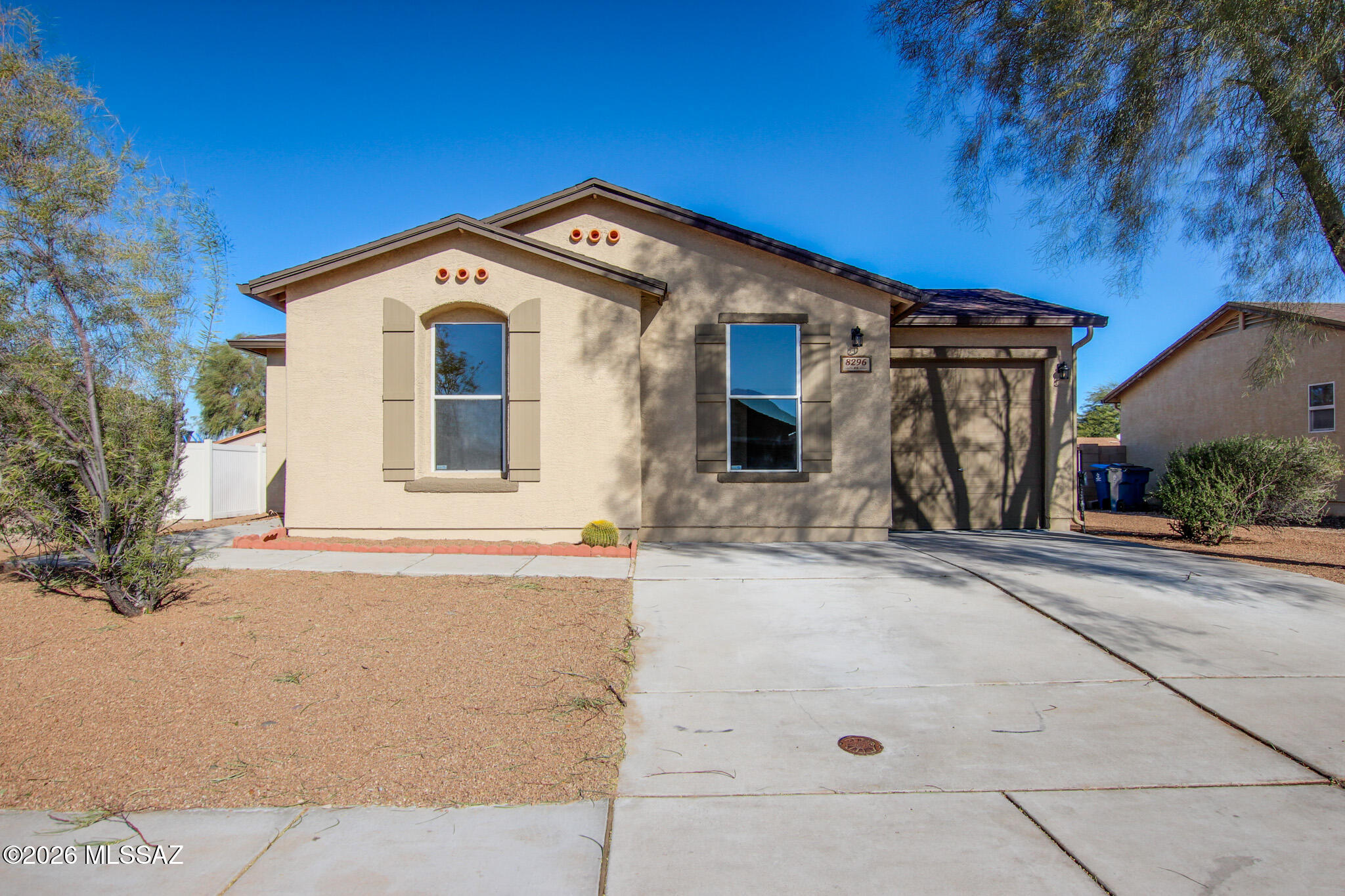 8296 W Razorbill Drive