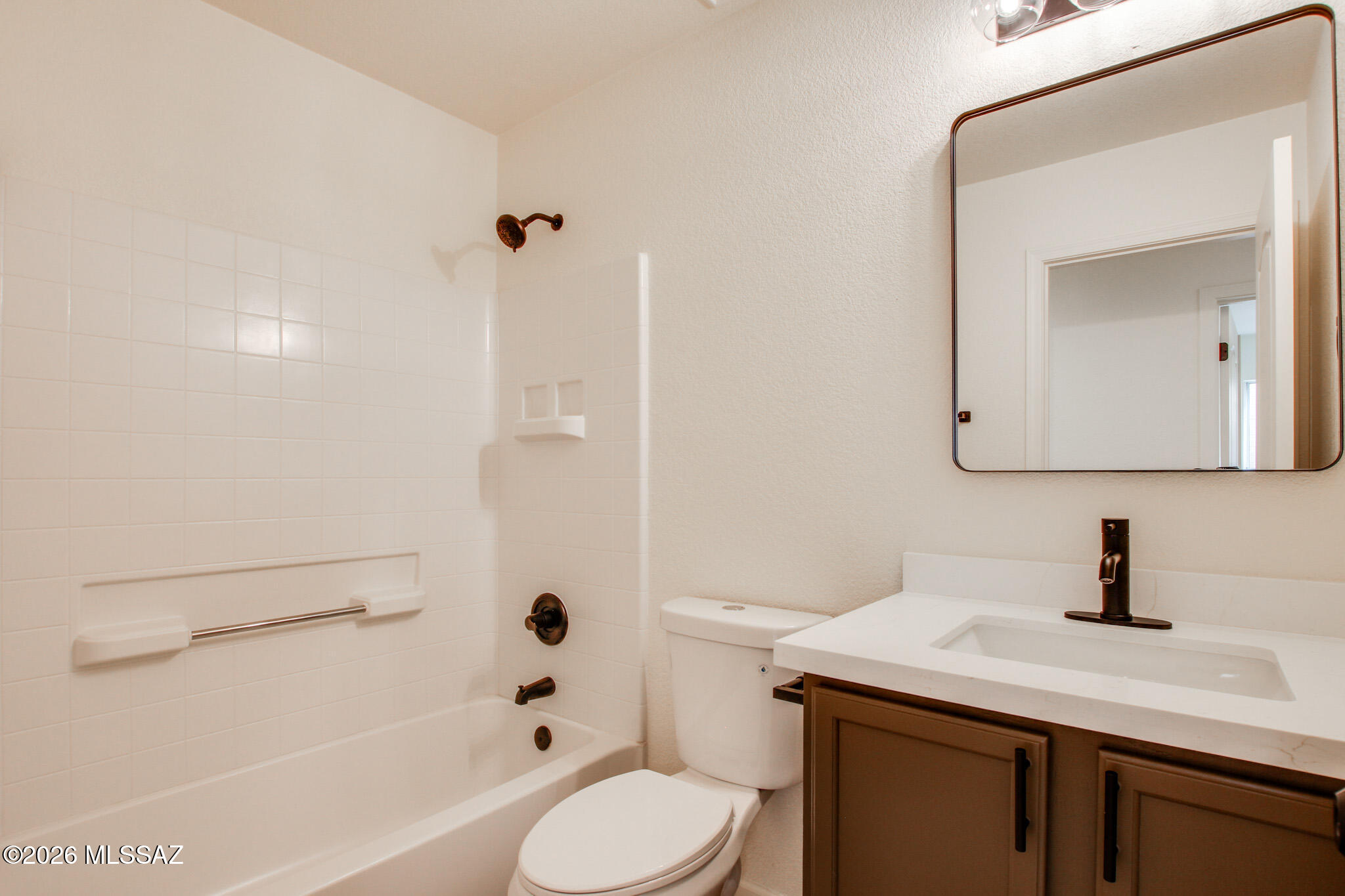 9410 E Grapevine Spring Place