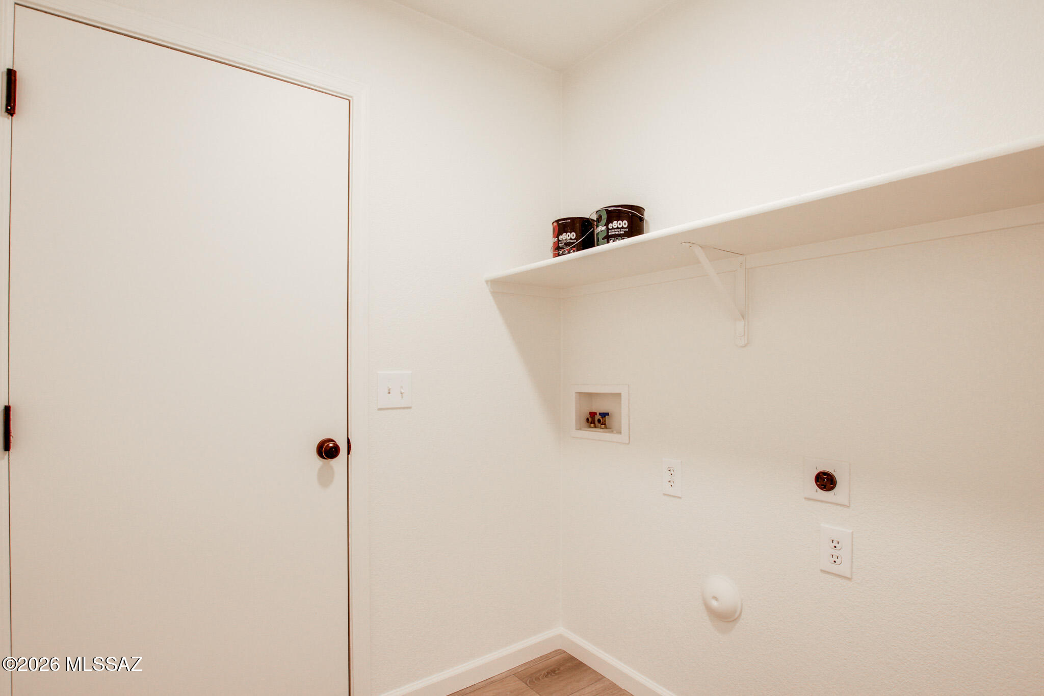 9410 E Grapevine Spring Place