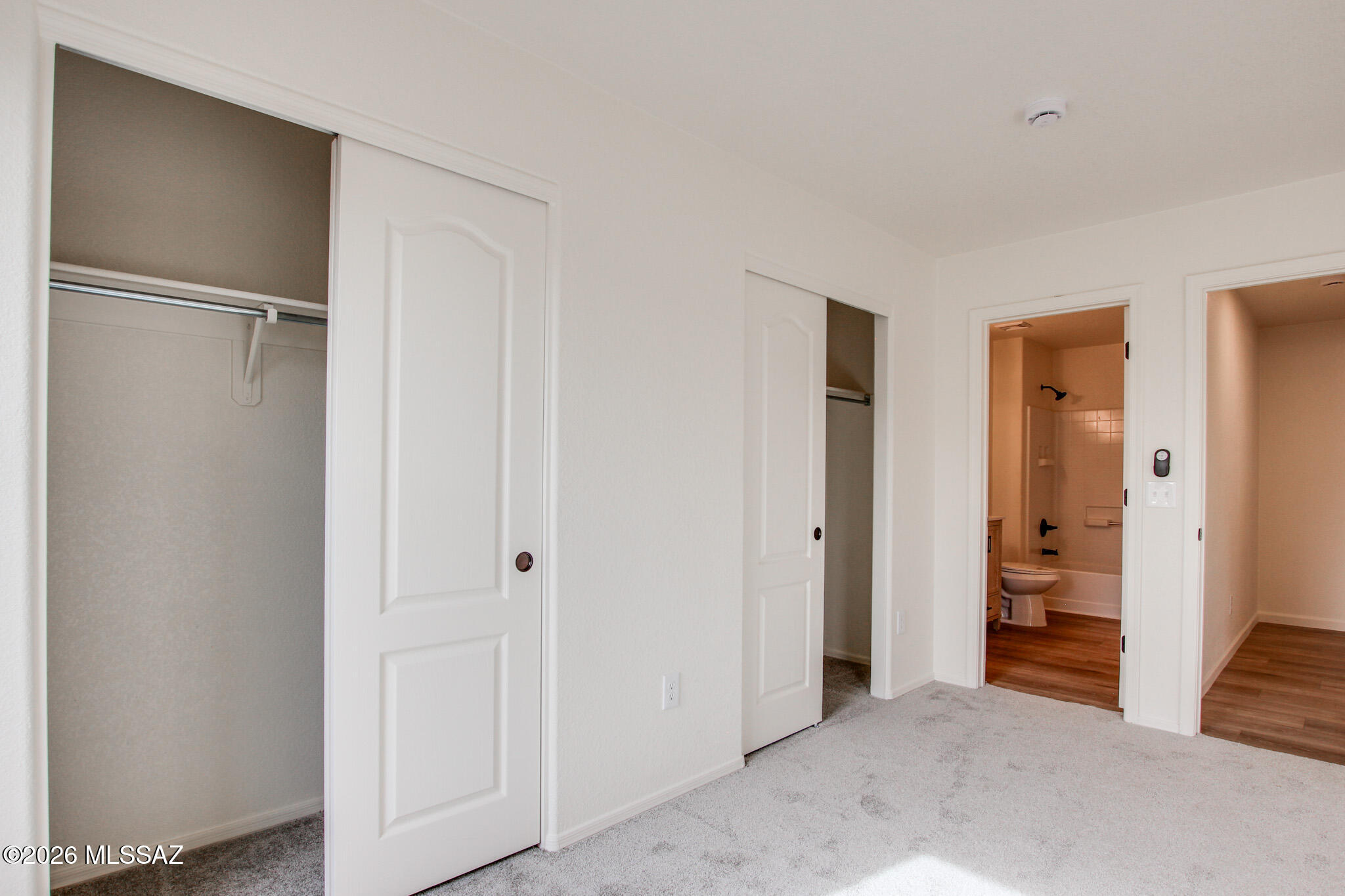 9410 E Grapevine Spring Place