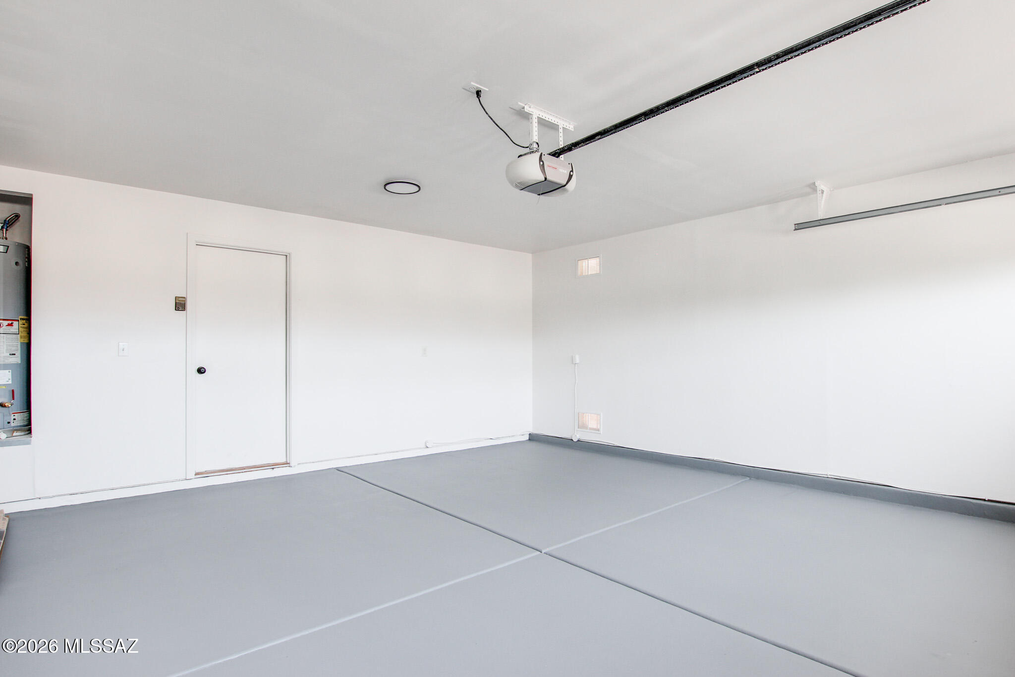 9410 E Grapevine Spring Place