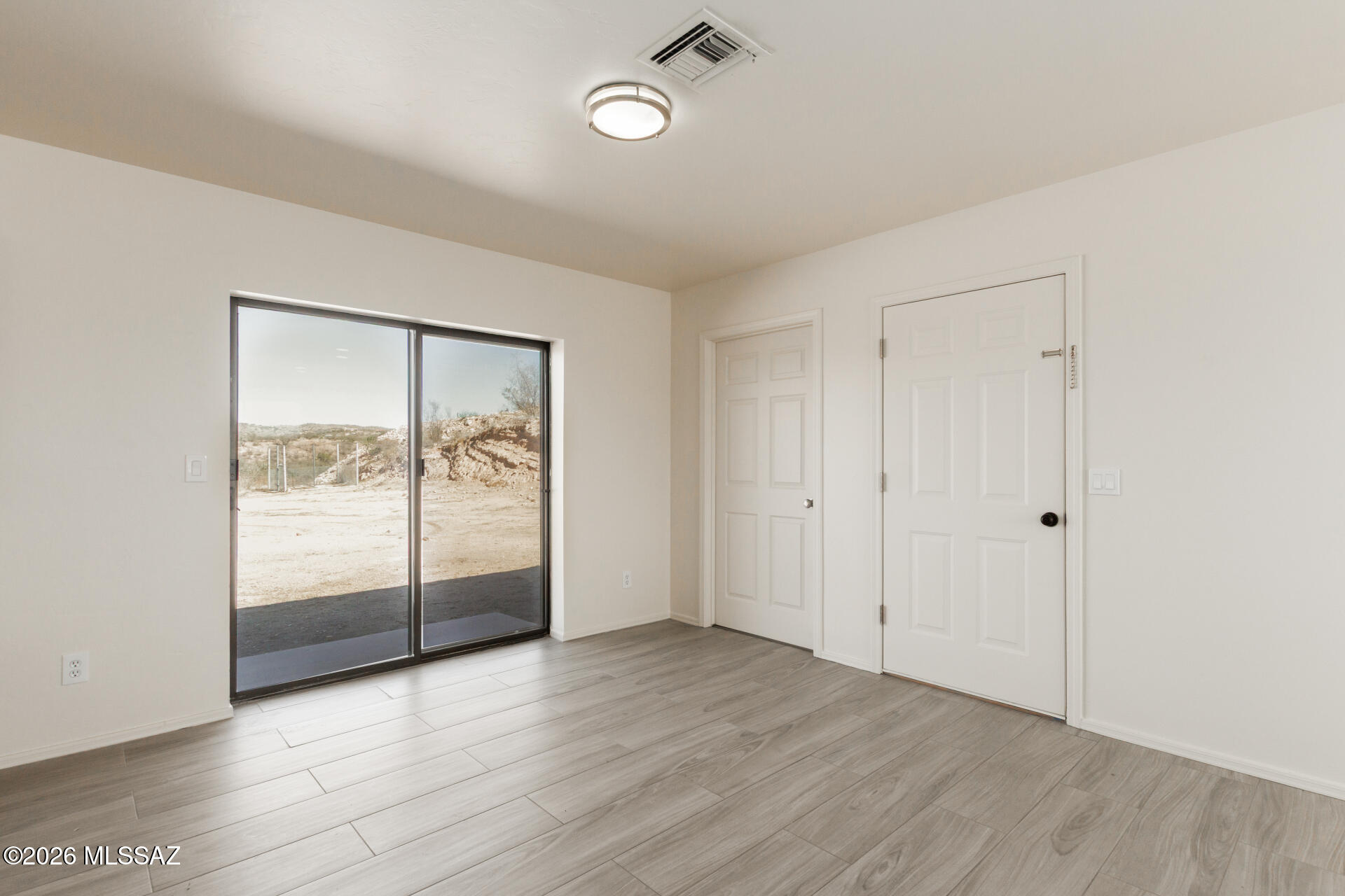 370 Camino Brizza Bonell