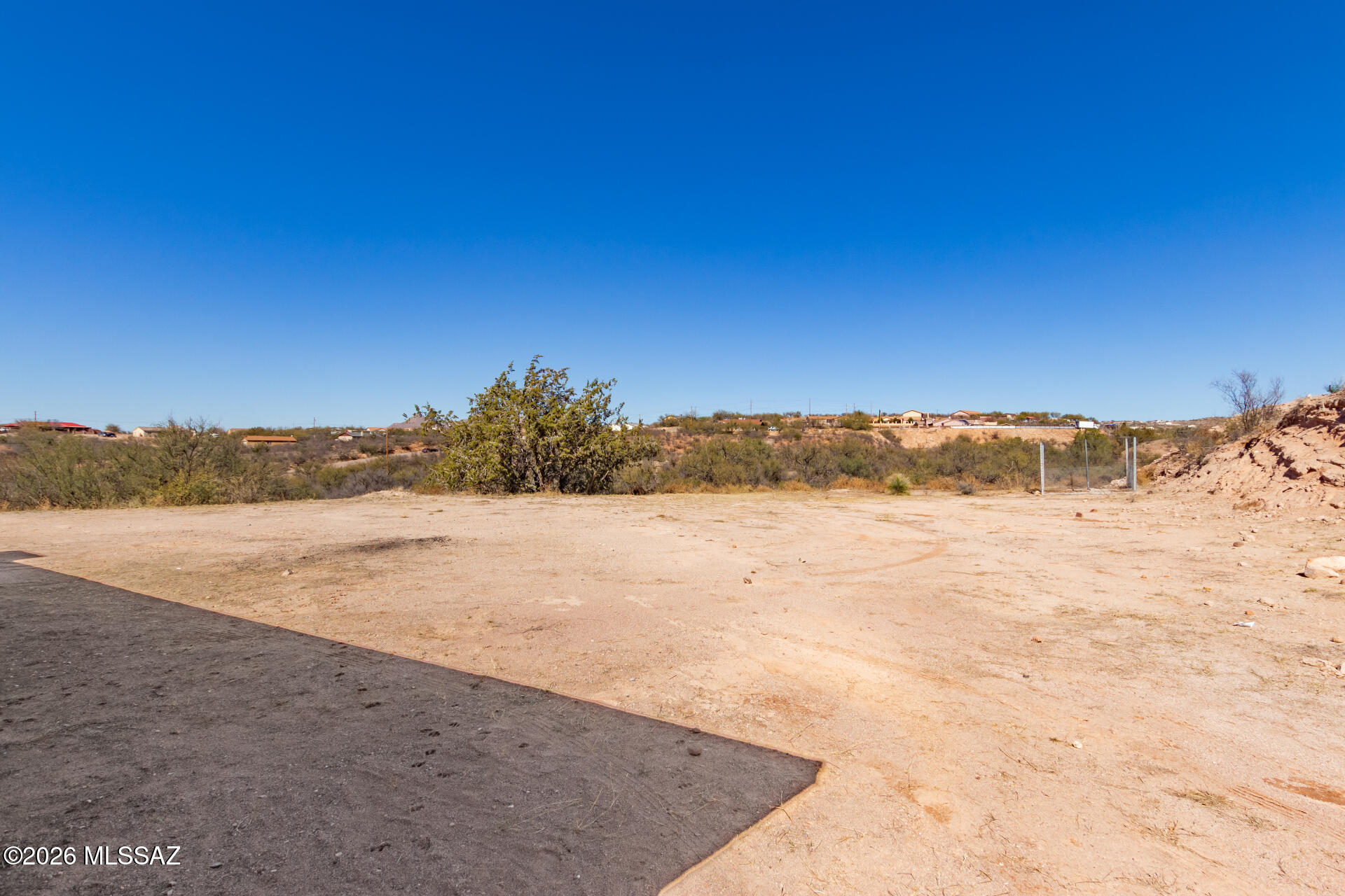 370 Camino Brizza Bonell