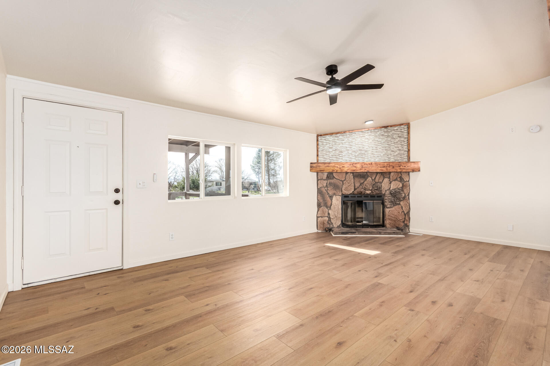 1250 W Packing Plant Road