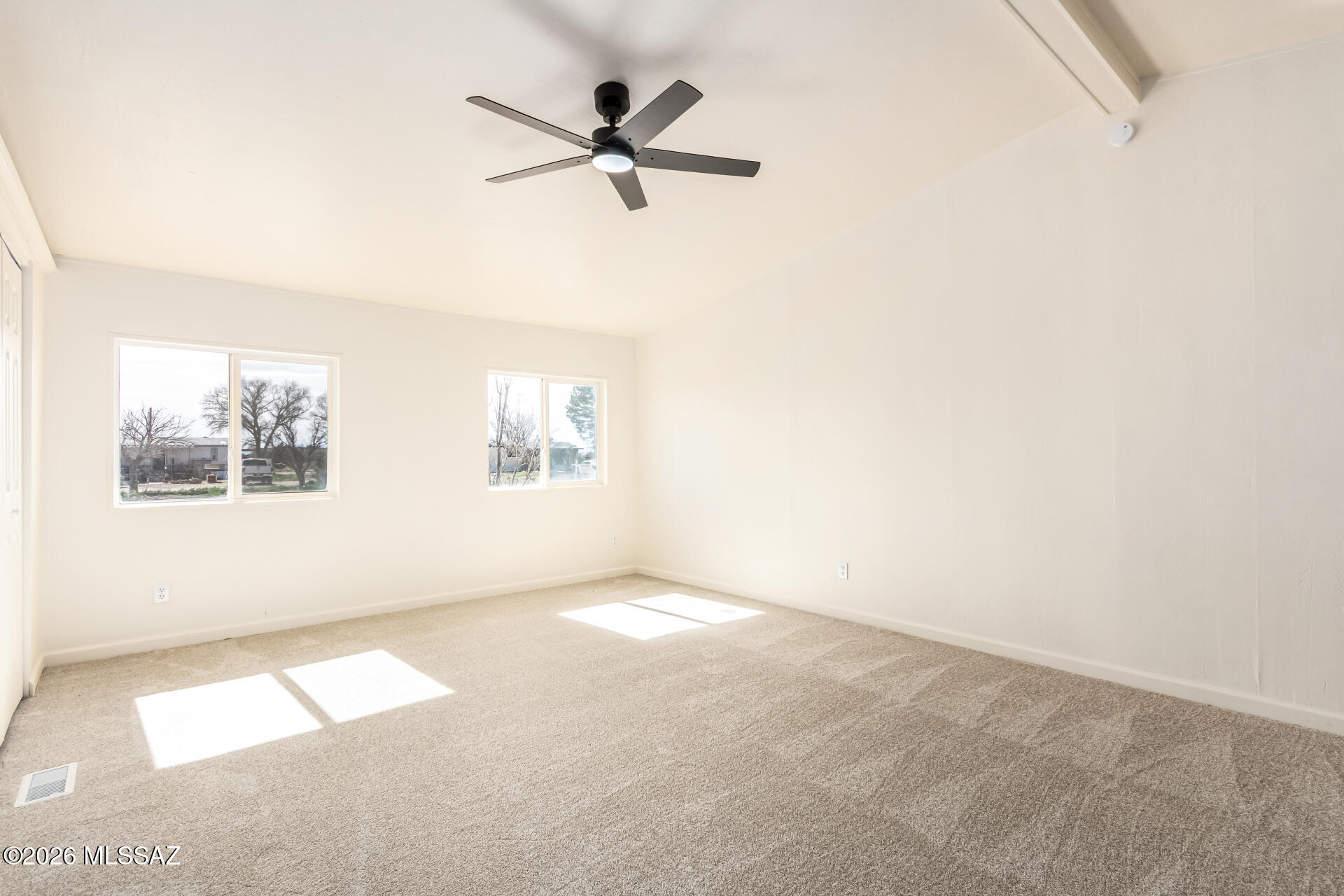 1250 W Packing Plant Road