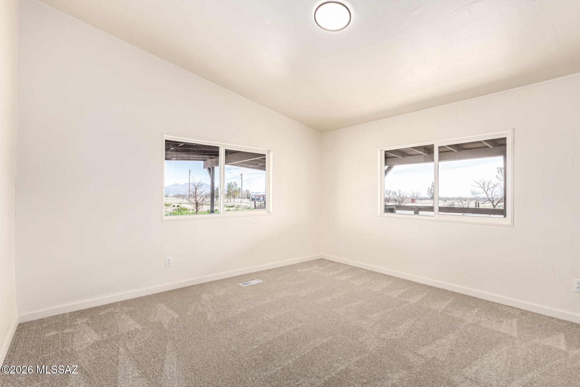 1250 W Packing Plant Road