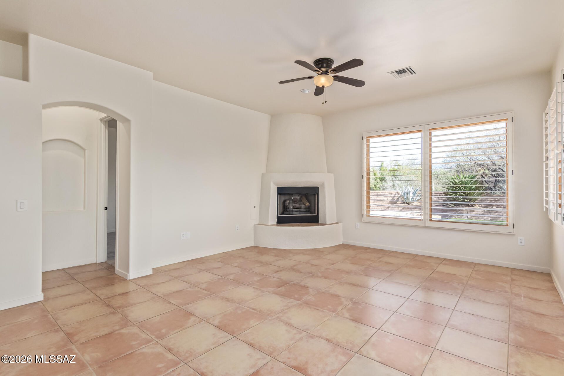 135 Calle Frida Kahlo