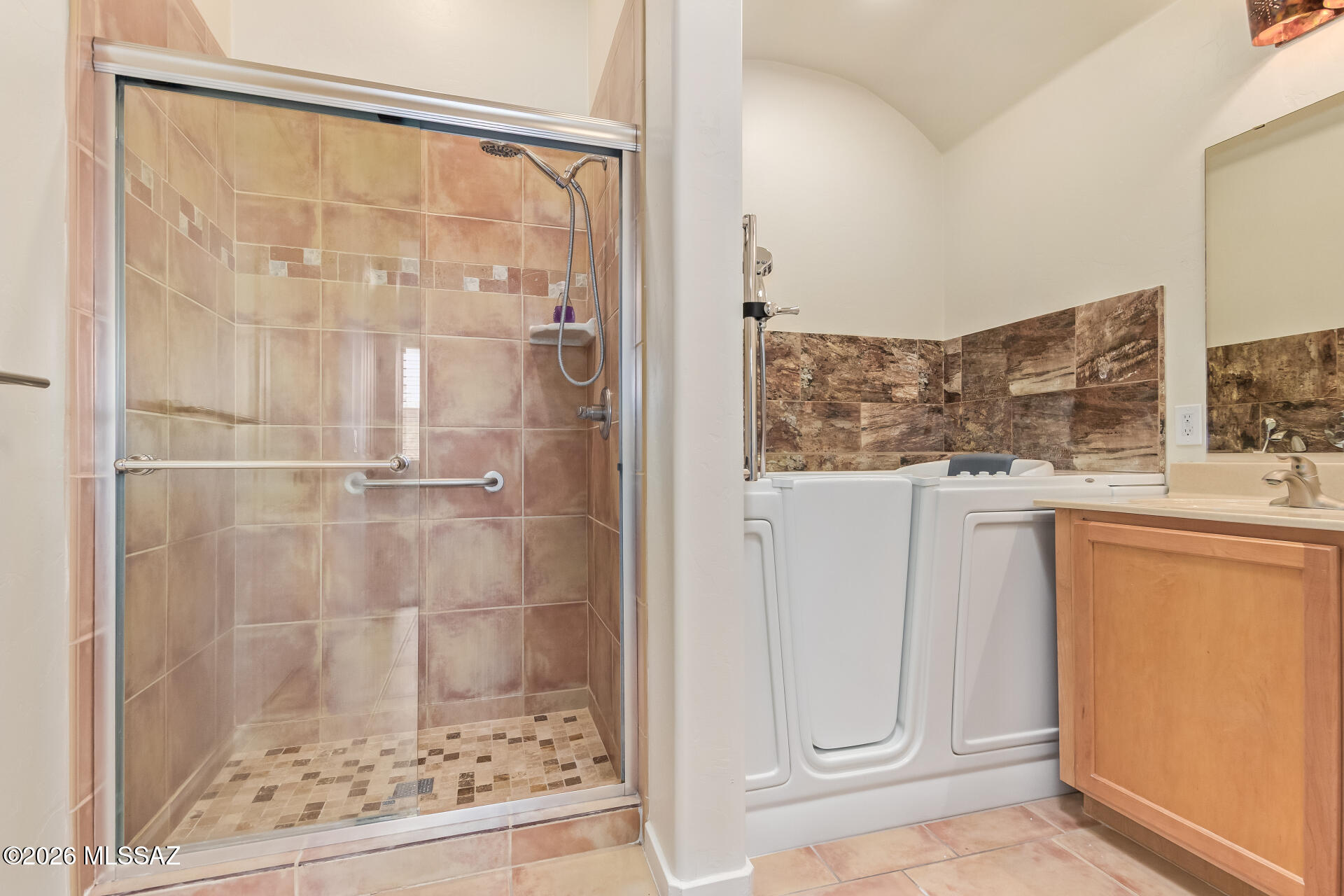 135 Calle Frida Kahlo